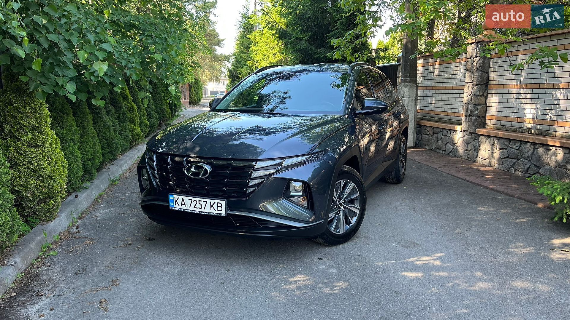 Hyundai Tucson 2022 VIN TMAJB81AHNJ162889 фото оголошення 2 з 37