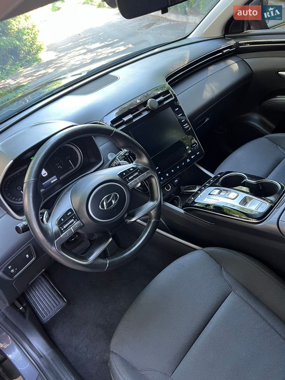 Hyundai Tucson 2022 VIN TMAJB81AHNJ162889 фото оголошення 22 з 37