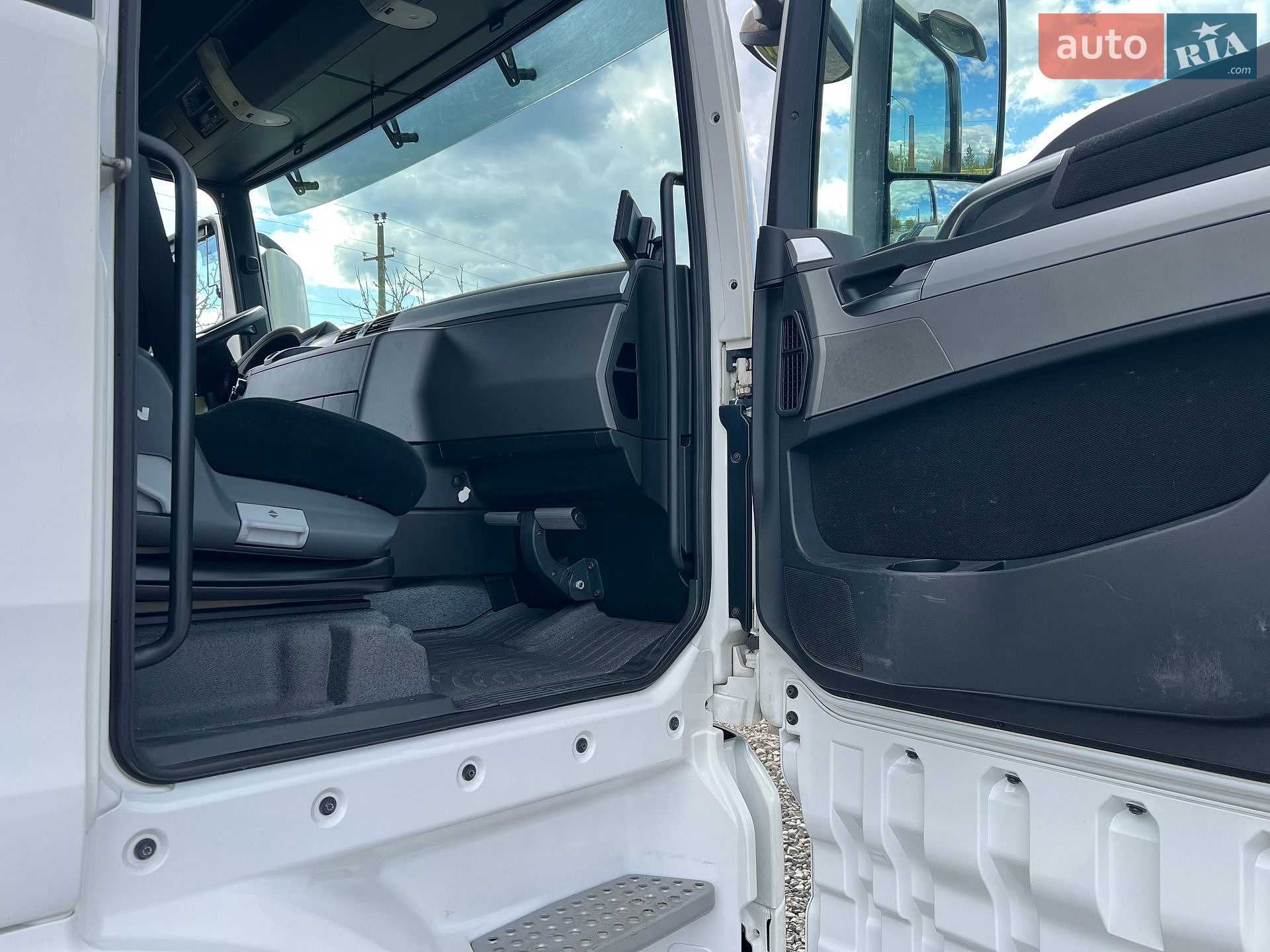 MAN TGX 2013 VIN WMA89XZZ0DW185739 фото оголошення 41 з 56