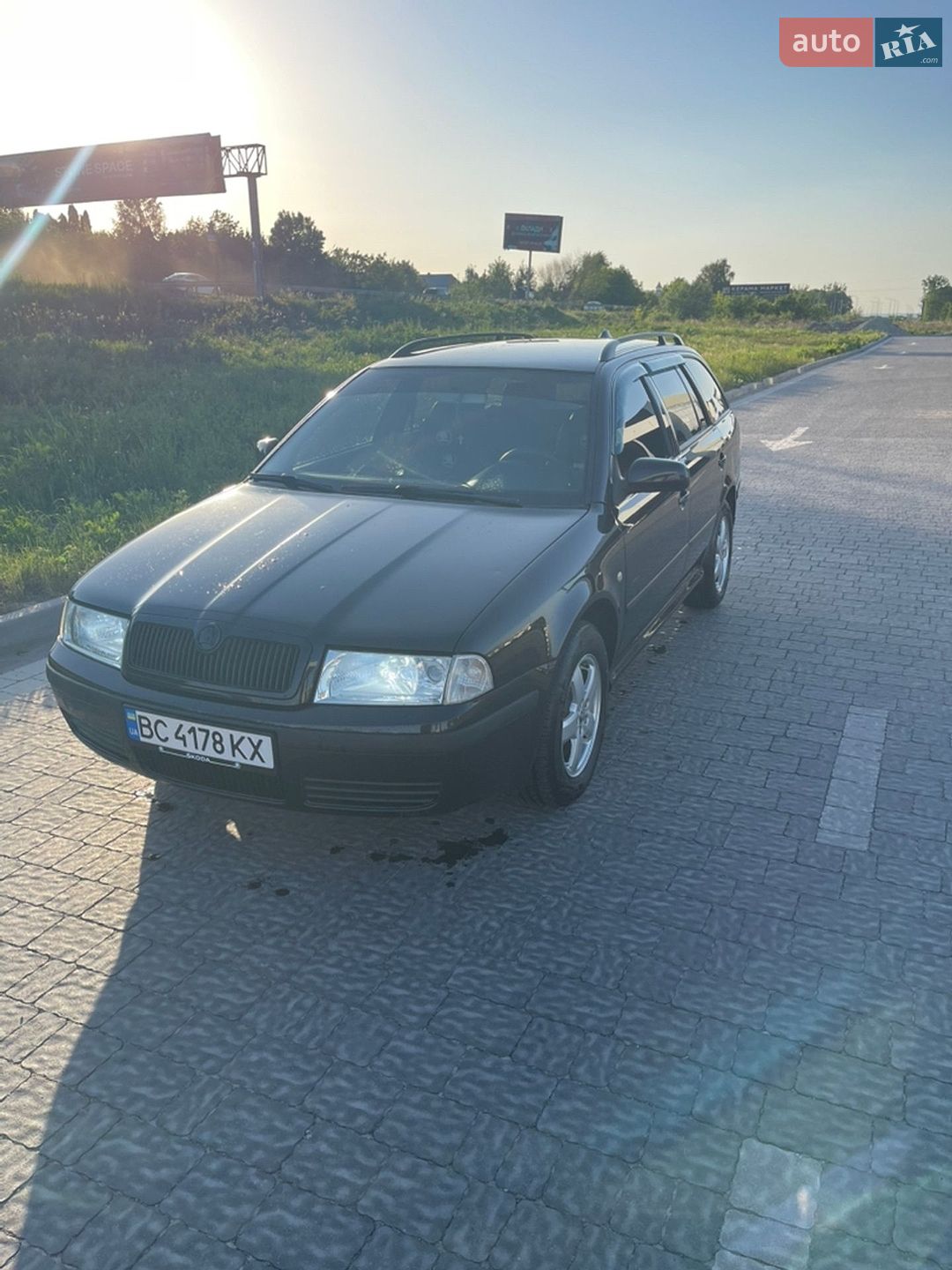 Skoda Octavia 2001 VIN TMBHX21U422534878 фото оголошення 3 з 26