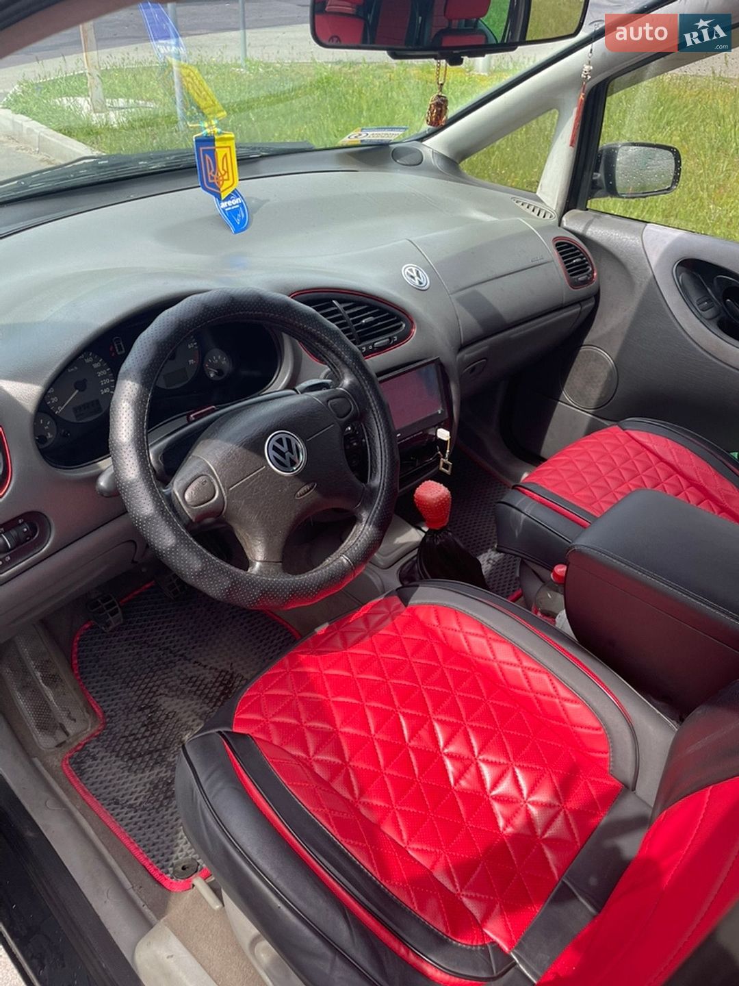 Volkswagen Sharan 1999 VIN WVWZZZ7MZYV023156 фото оголошення 4 з 11