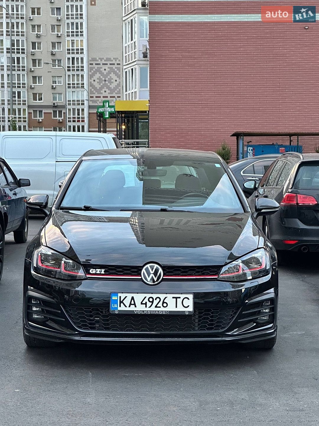 Volkswagen Golf GTI 2018 VIN 3VW447AU7JM292368 фото оголошення 9 з 16