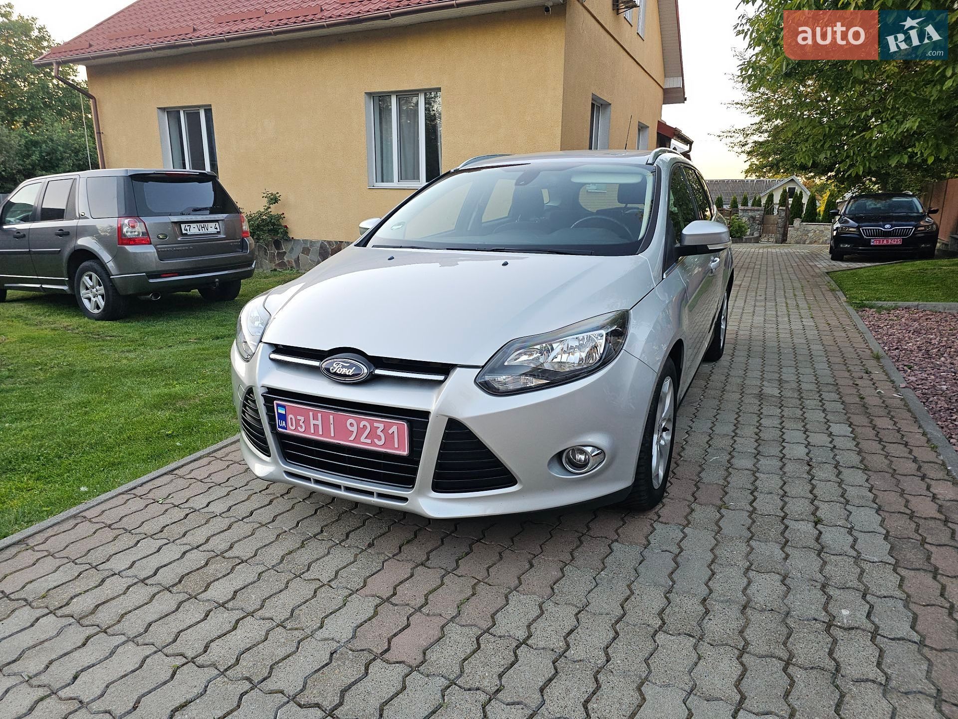 Ford Focus 2013 VIN WF0LXXGCBLDM15515 фото оголошення 15 з 33