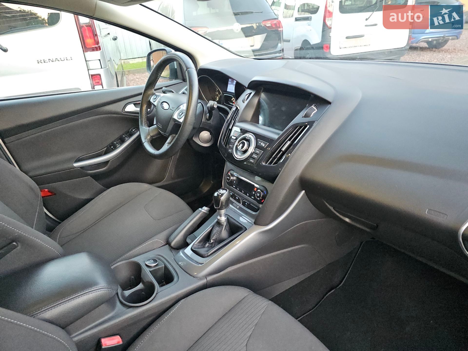 Ford Focus 2013 VIN WF0LXXGCBLDM15515 фото оголошення 24 з 33