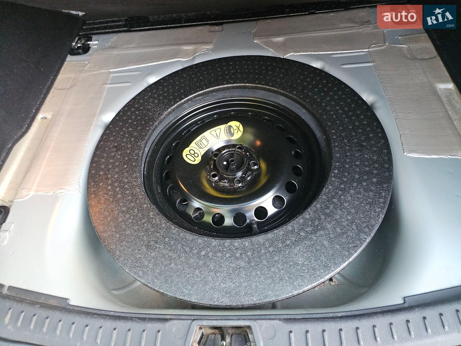 Ford Focus 2013 VIN WF0LXXGCBLDM15515 фото оголошення 30 з 33