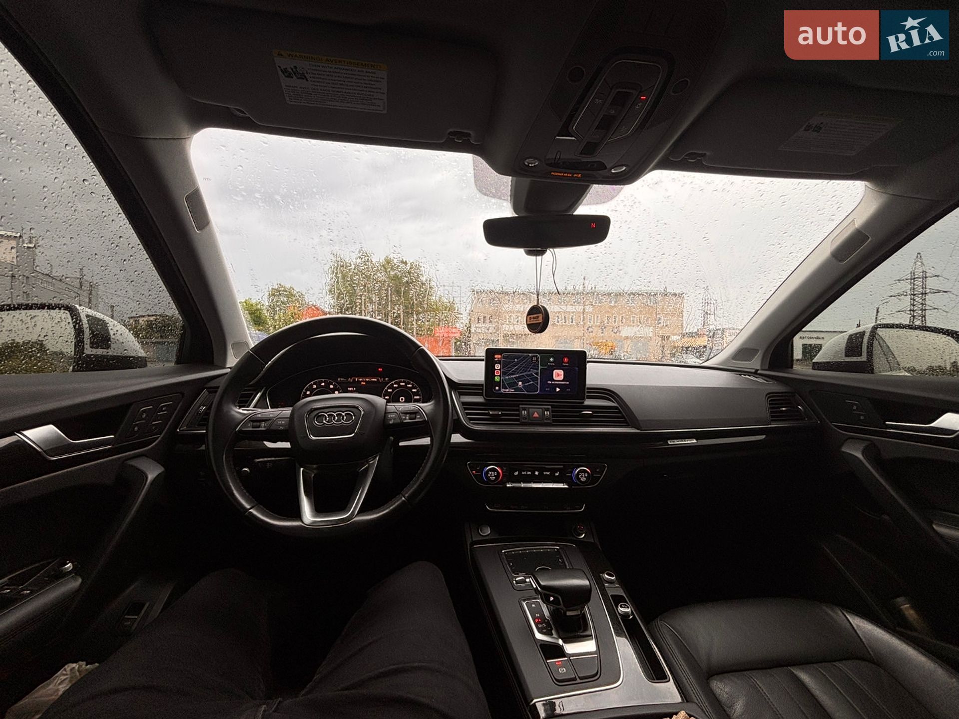 Audi Q5 2017 VIN WA1CNAFYXJ2050129 фото оголошення 18 з 34