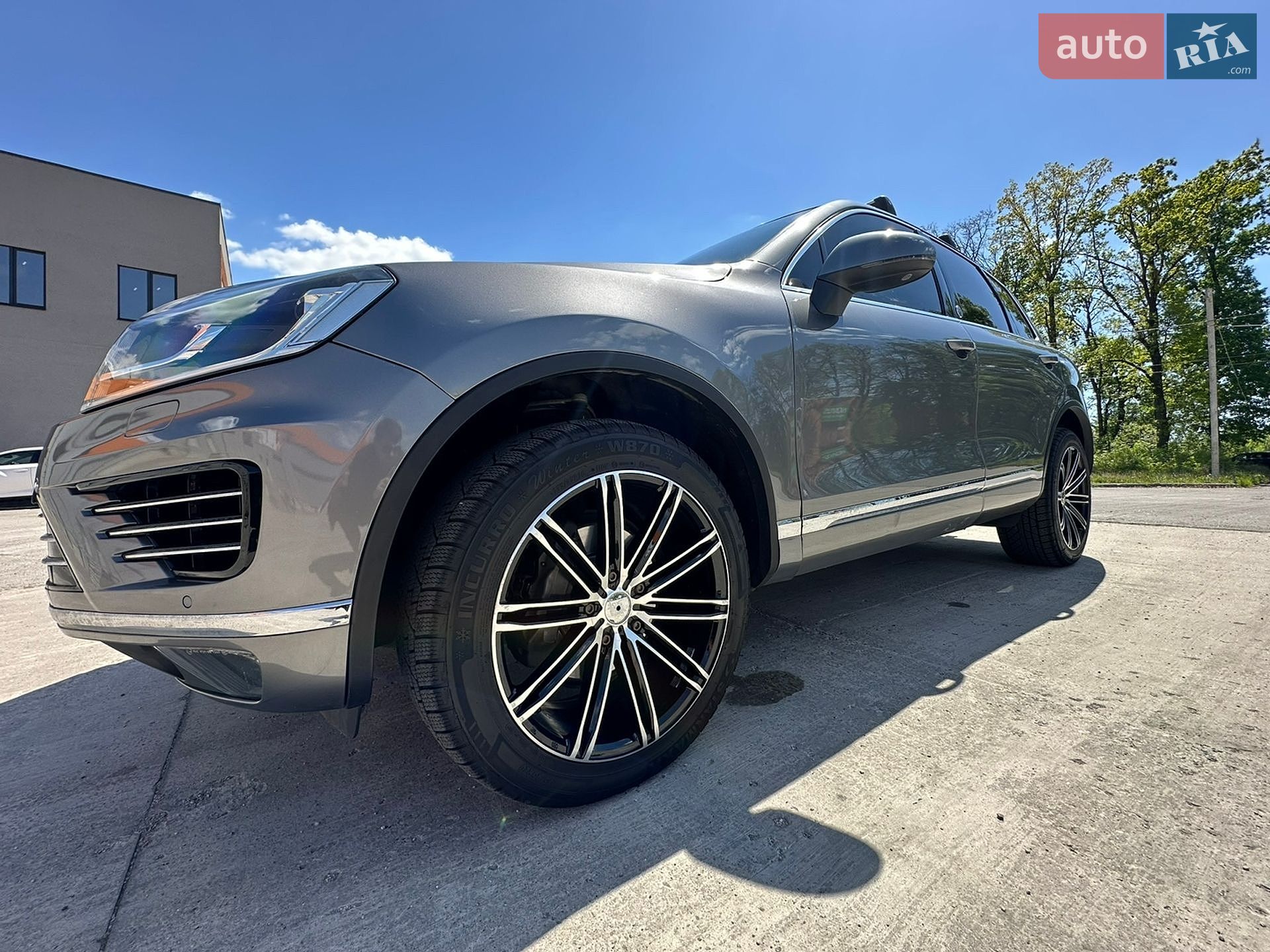 Volkswagen Touareg 2016 VIN WVGRF7BP4HD002519 фото оголошення 4 з 42