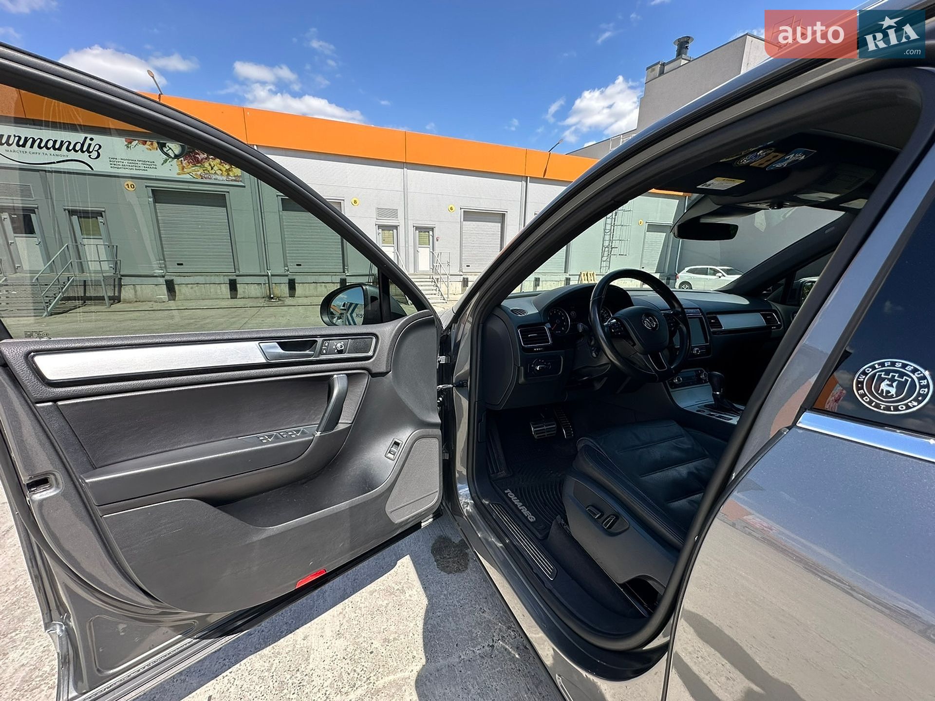 Volkswagen Touareg 2016 VIN WVGRF7BP4HD002519 фото оголошення 21 з 42