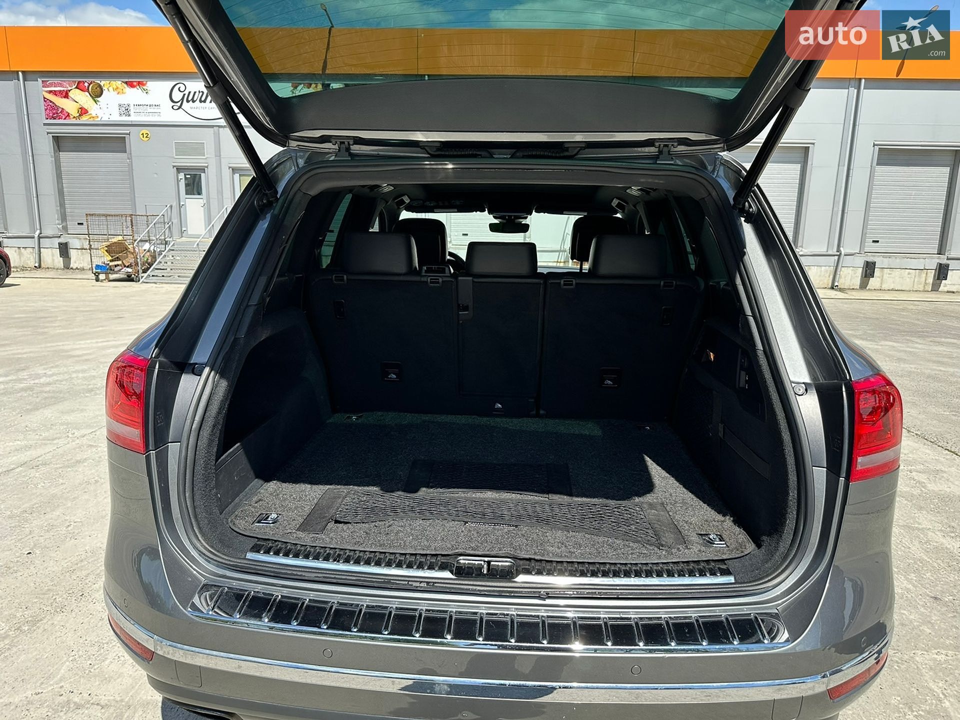 Volkswagen Touareg 2016 VIN WVGRF7BP4HD002519 фото оголошення 23 з 42