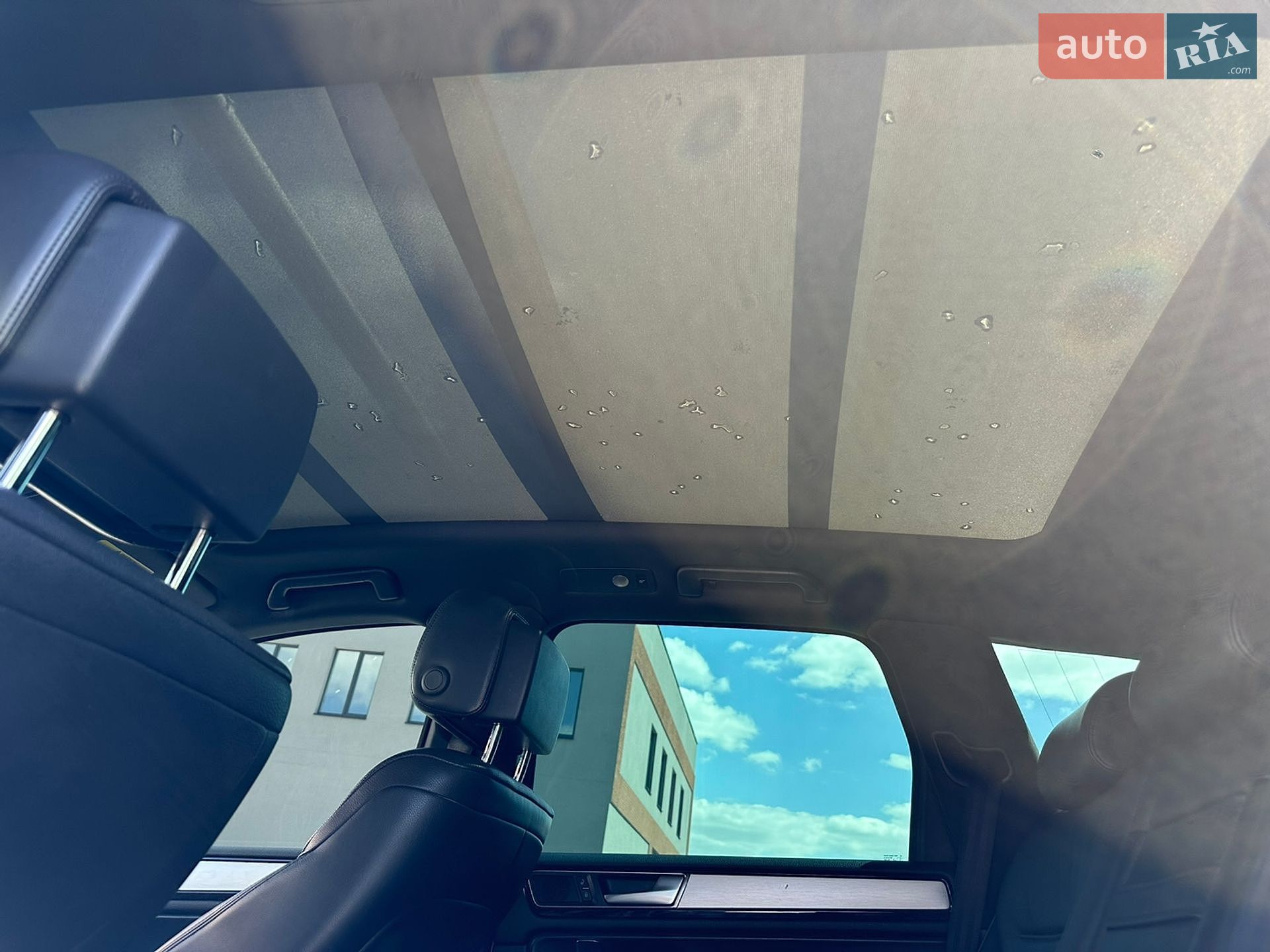 Volkswagen Touareg 2016 VIN WVGRF7BP4HD002519 фото оголошення 29 з 42