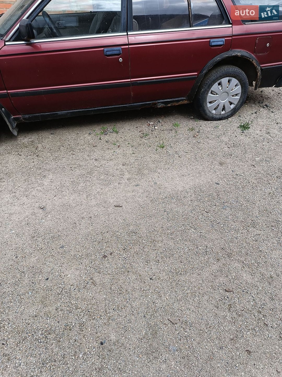 NISSAN BLUEBIRD 1986 VIN JN10WYU11U0025712 фото оголошення 3 з 4