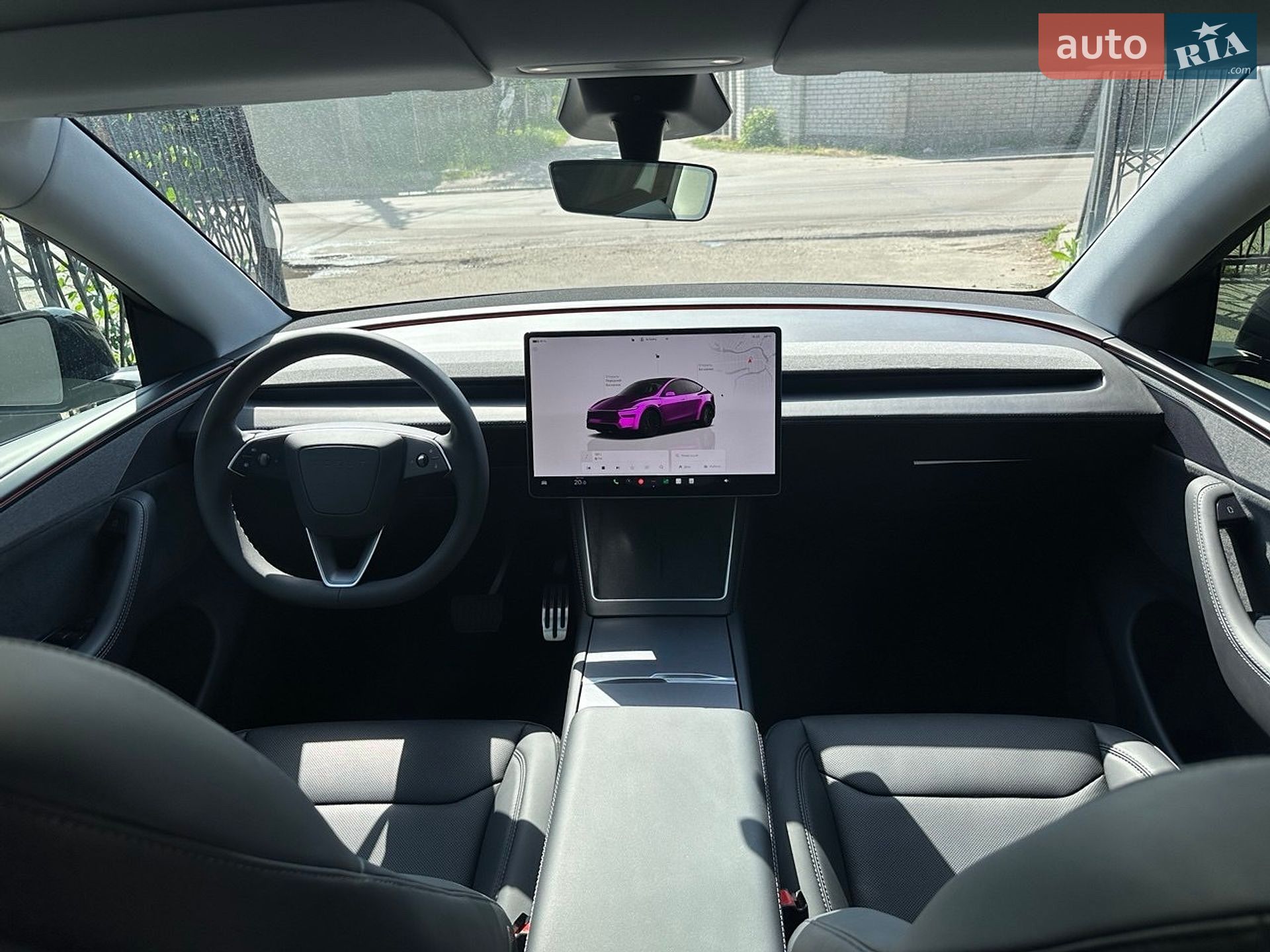 Tesla Model Y 2025 VIN 7SAYGDED5TA437712 фото оголошення 10 з 12