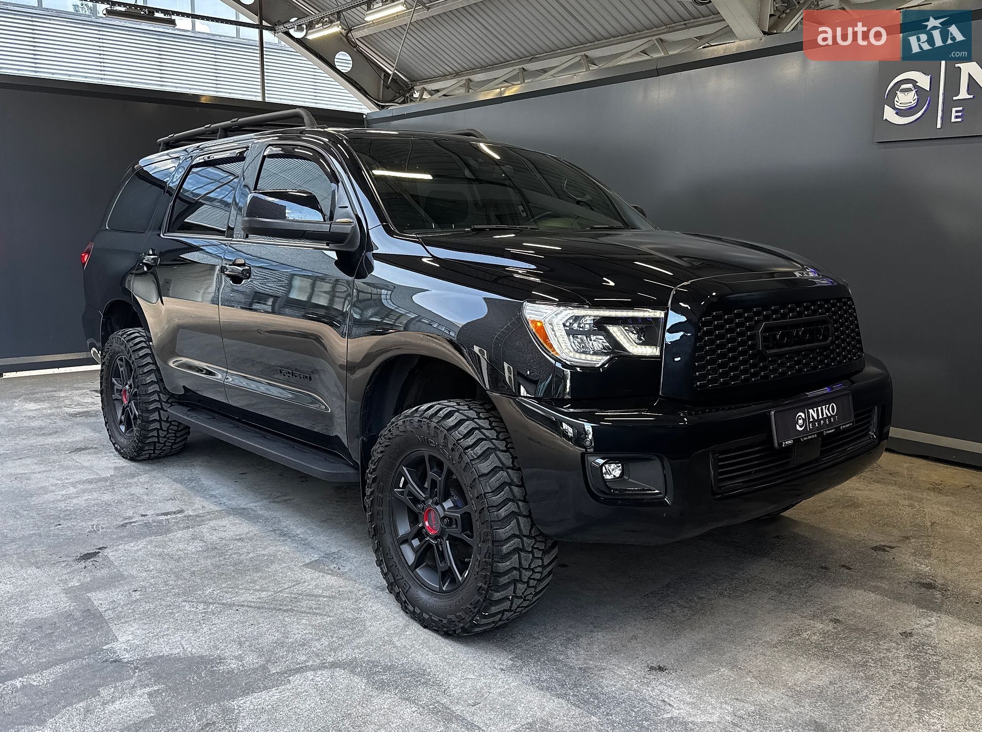 Toyota Sequoia 2021 VIN 5TDEY5B18NS188885 фото оголошення 15 з 35