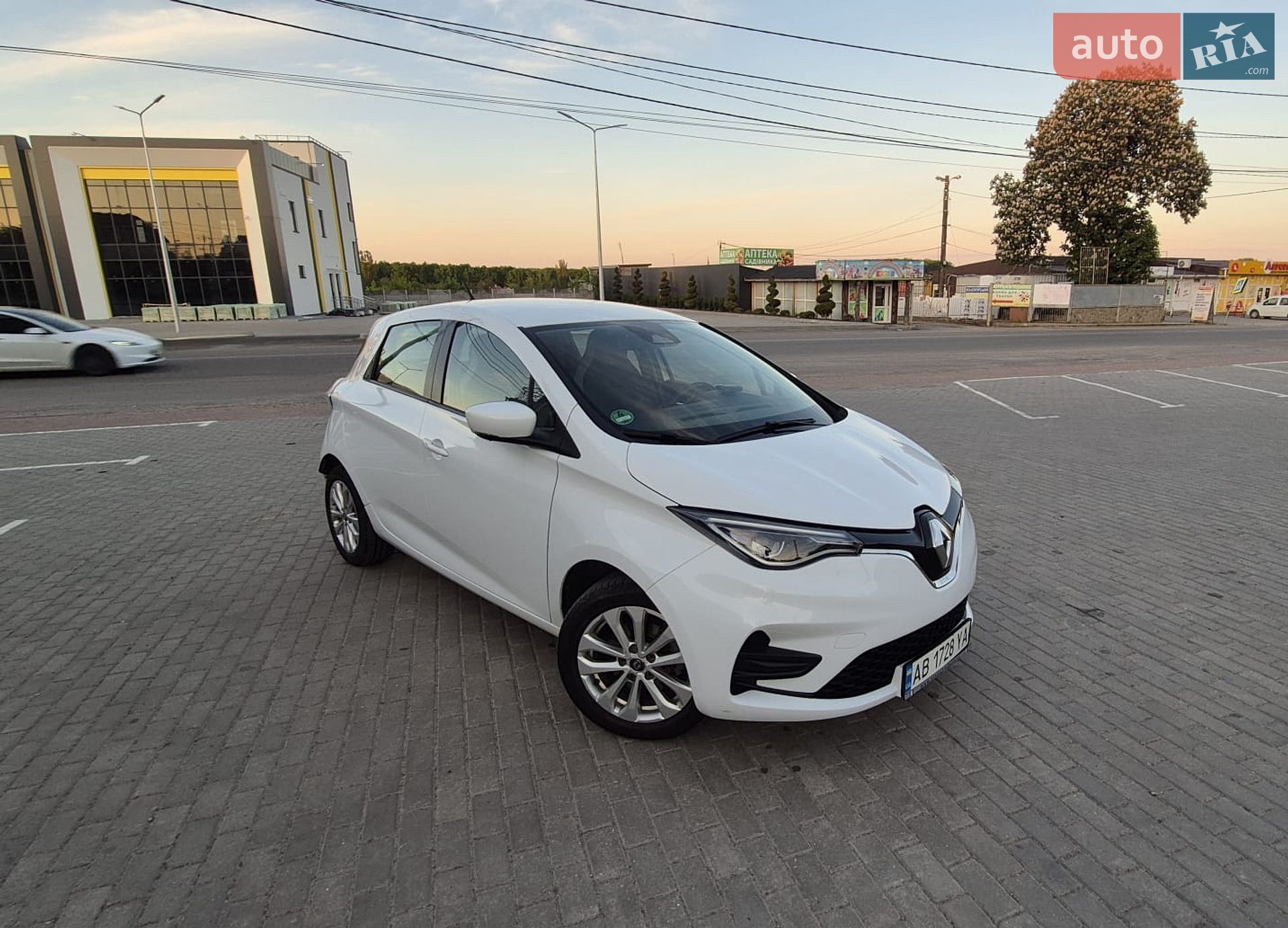 Renault Zoe 2021 VIN VF1AG000568617614 фото оголошення 4 з 27