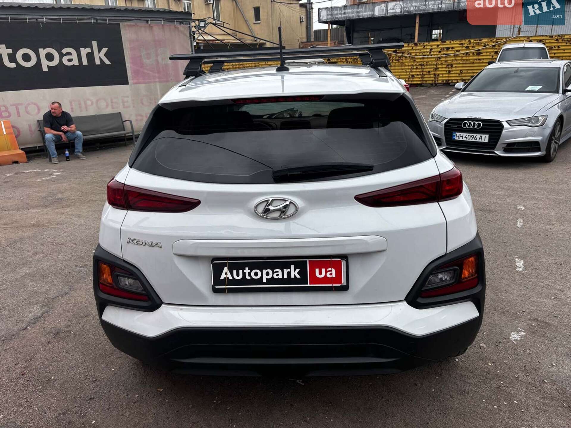 Hyundai Kona 2019 VIN KM8K12AA9KU324130 фото оголошення 4 з 26
