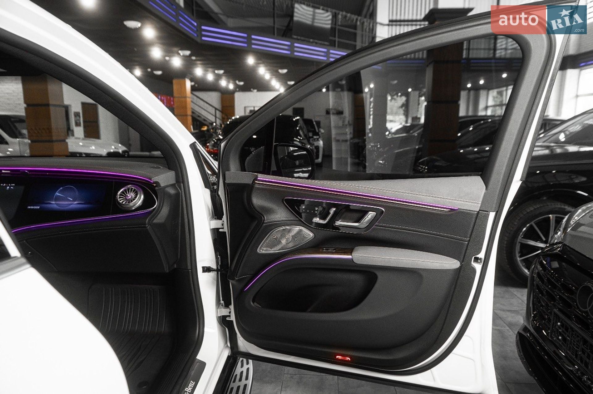 Mercedes-Benz EQS SUV 2024 VIN 4JGDM2DB6RA034928 фото оголошення 65 з 81