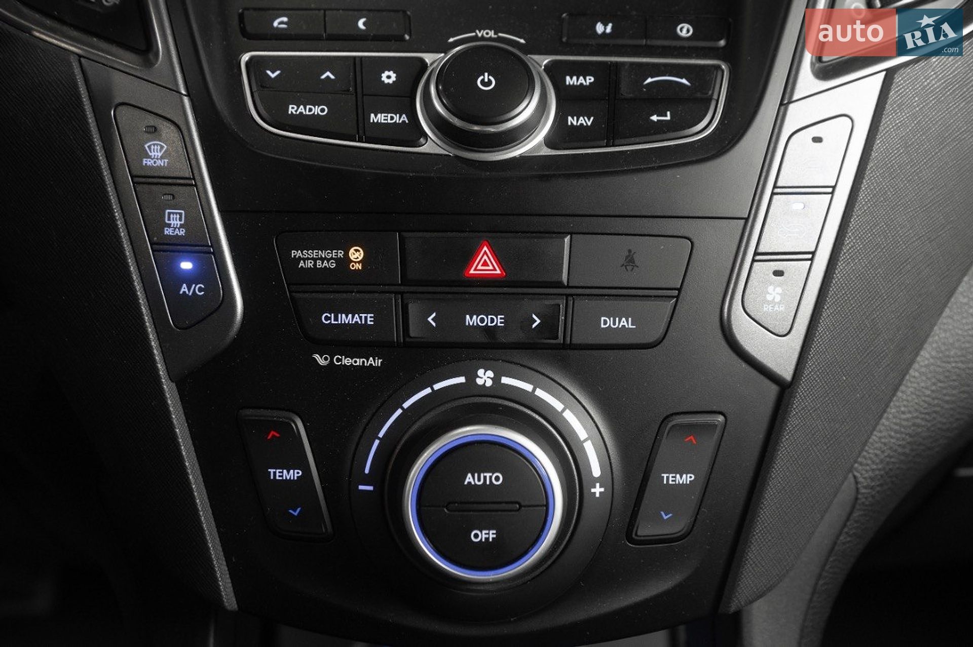 HYUNDAI GRAND SANTA FE 2015 VIN KMHSR81XDGU145698 фото оголошення 13 з 66