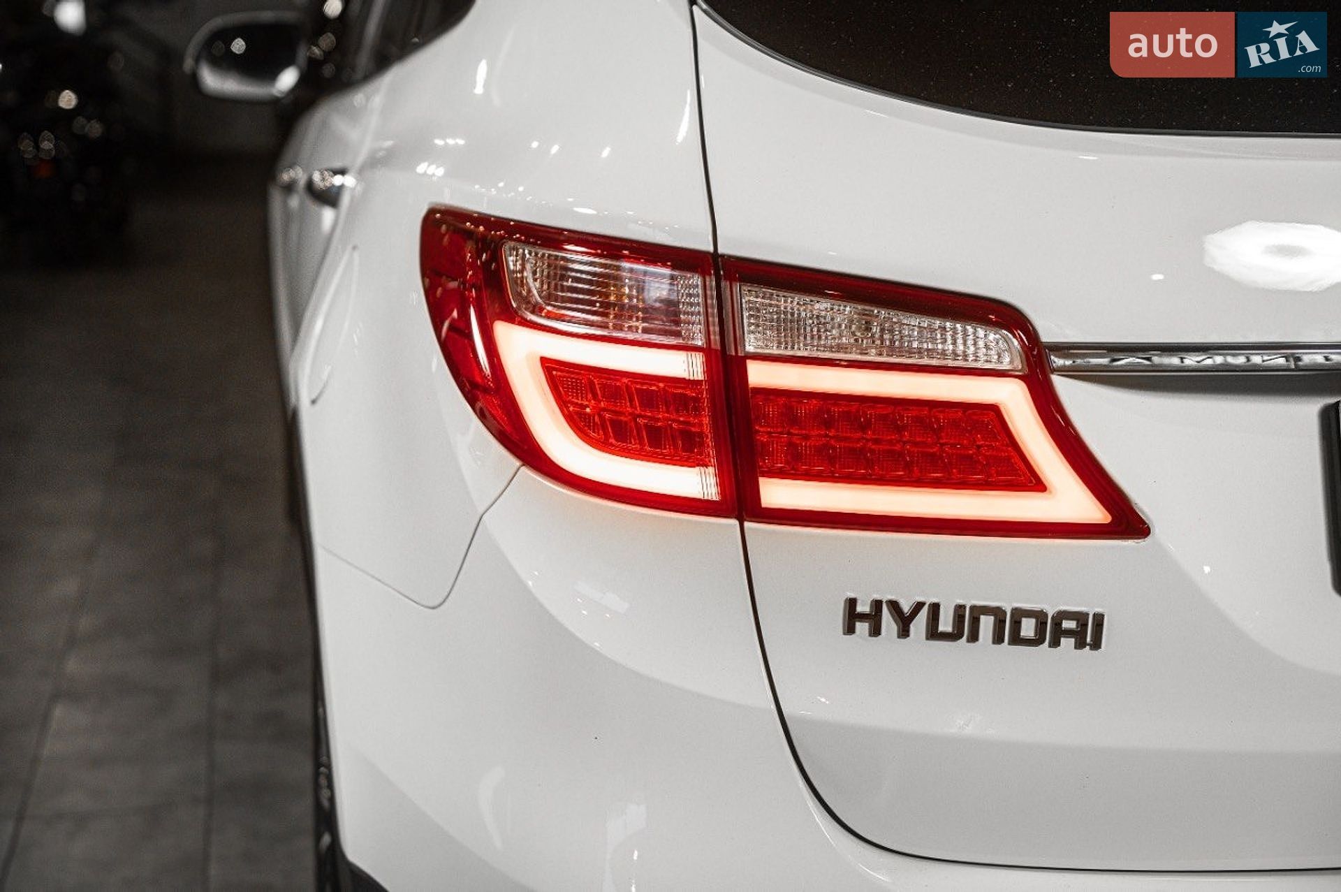 HYUNDAI GRAND SANTA FE 2015 VIN KMHSR81XDGU145698 фото оголошення 35 з 66