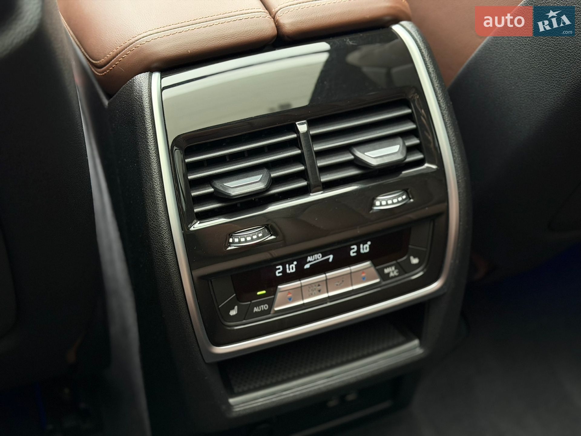 BMW X5 2023 VIN 5UX33EU09R9U20262 фото оголошення 27 з 28