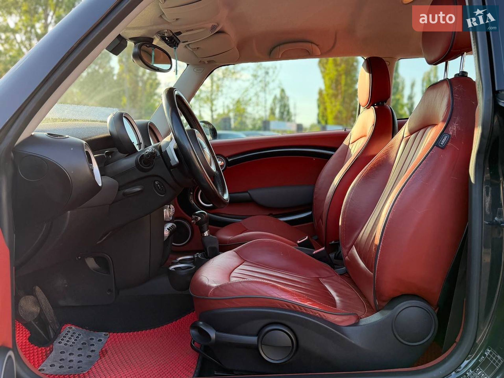 MINI Cooper 2008 VIN WMWME31030TL74780 фото оголошення 12 з 29