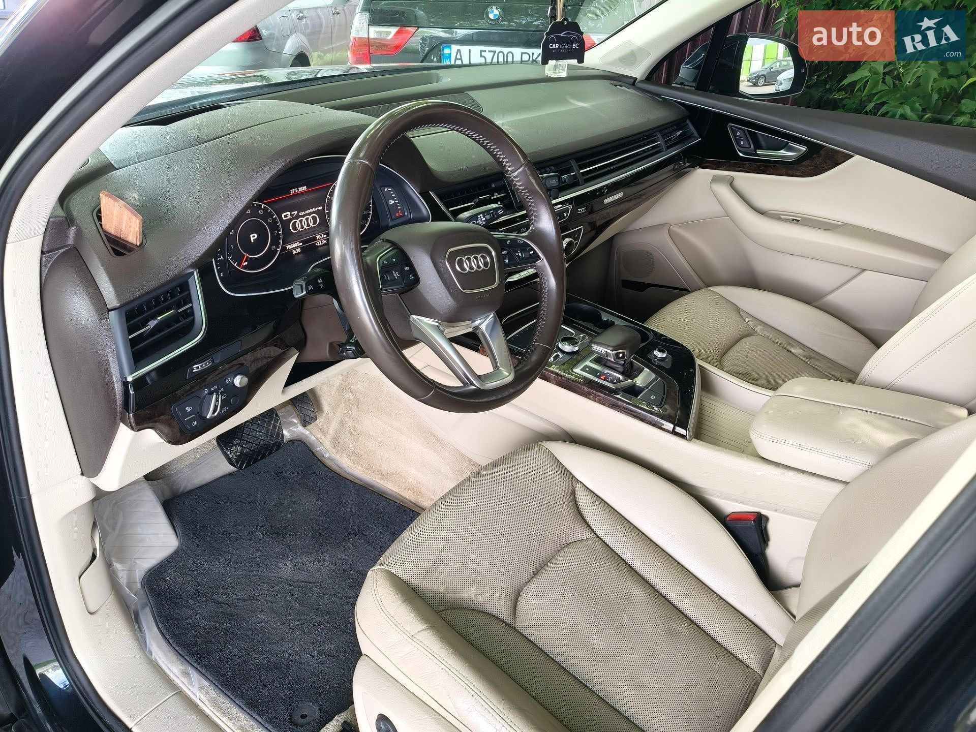 Audi Q7 2016 VIN WA1VAAF75HD035810 фото оголошення 7 з 26