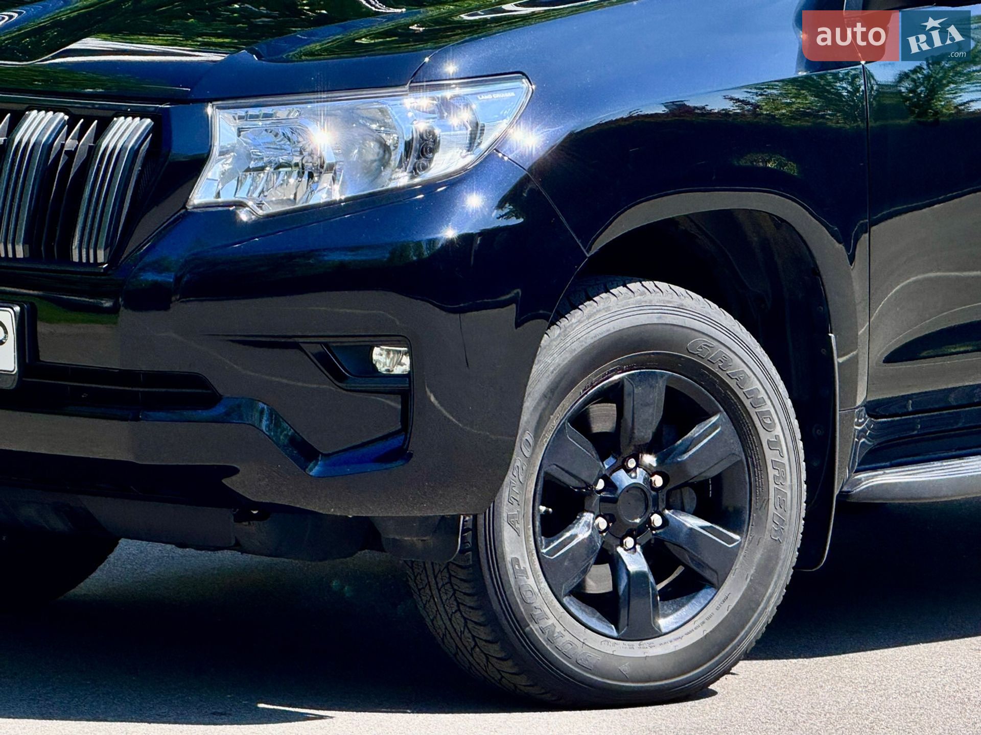 Toyota Land Cruiser Prado 2020 VIN JTEBR3FJX0K162007 фото оголошення 18 з 58