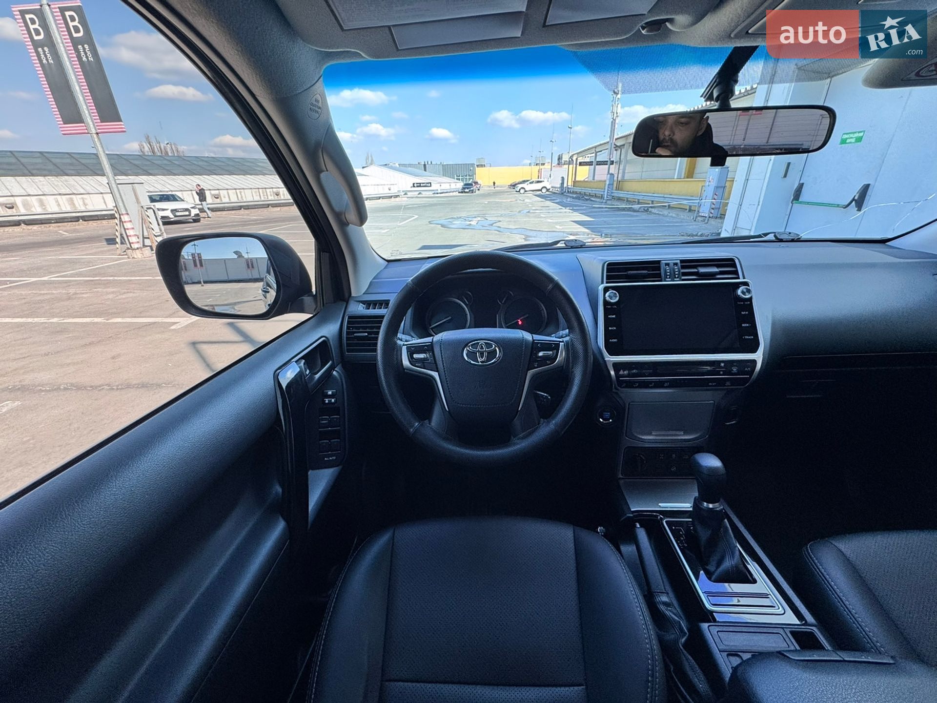 Toyota Land Cruiser Prado 2020 VIN JTEBR3FJX0K162007 фото оголошення 50 з 58