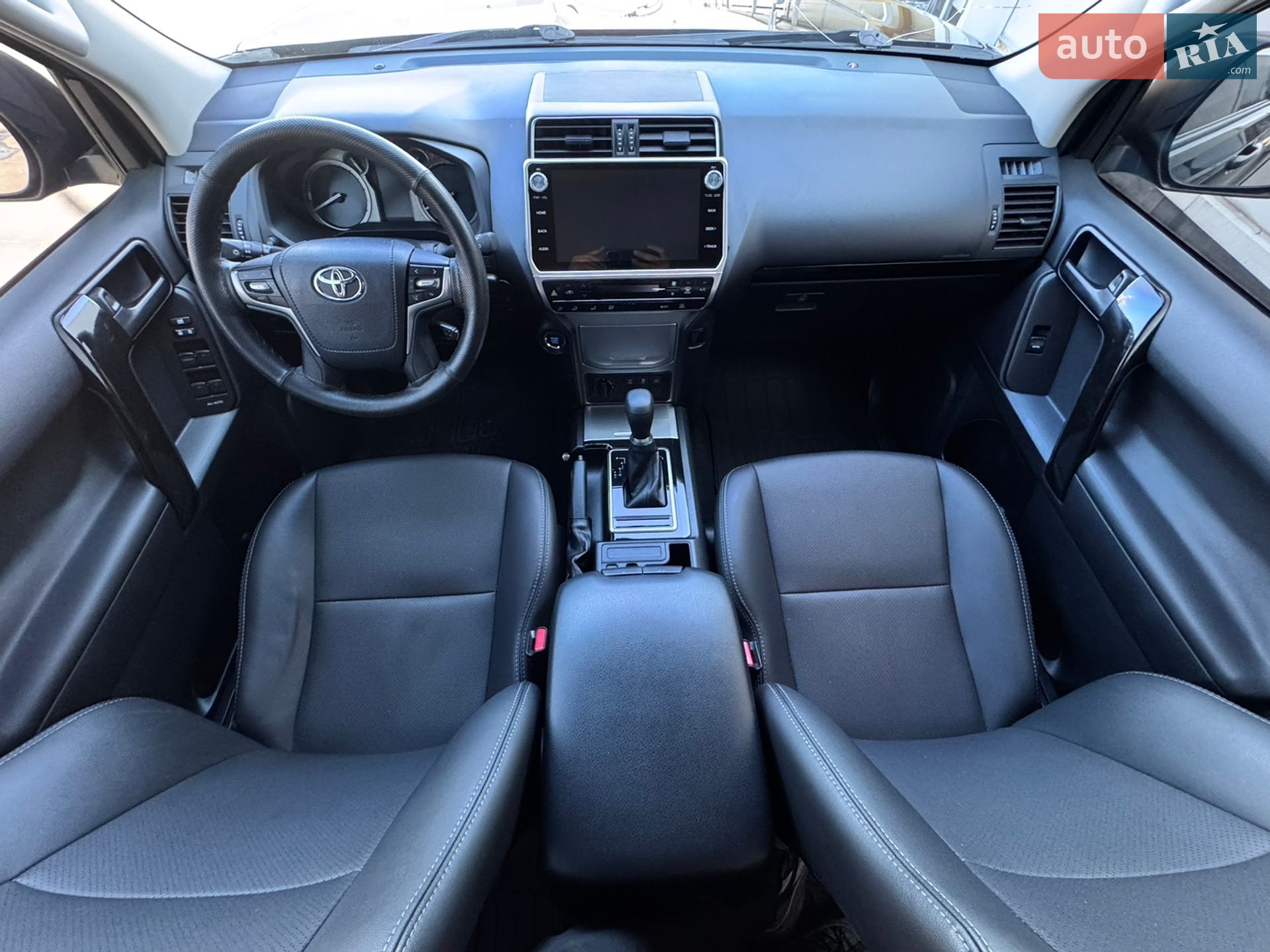 Toyota Land Cruiser Prado 2020 VIN JTEBR3FJX0K162007 фото оголошення 52 з 58