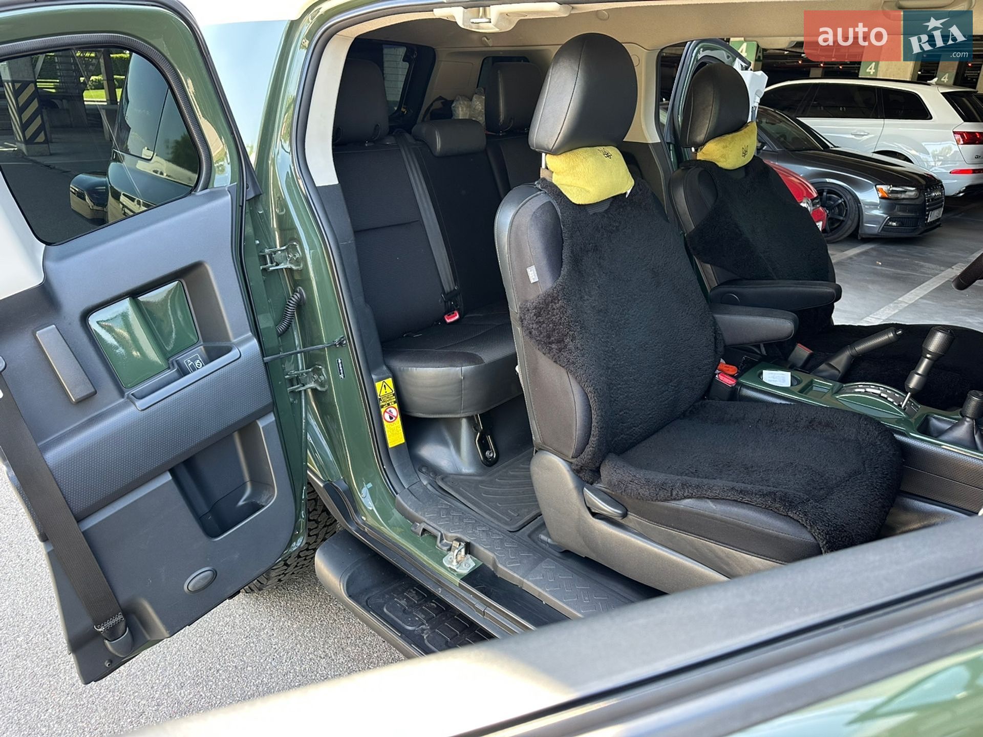 Toyota FJ Cruiser 2012 VIN JTEBU4BF9CK143264 фото оголошення 25 з 40