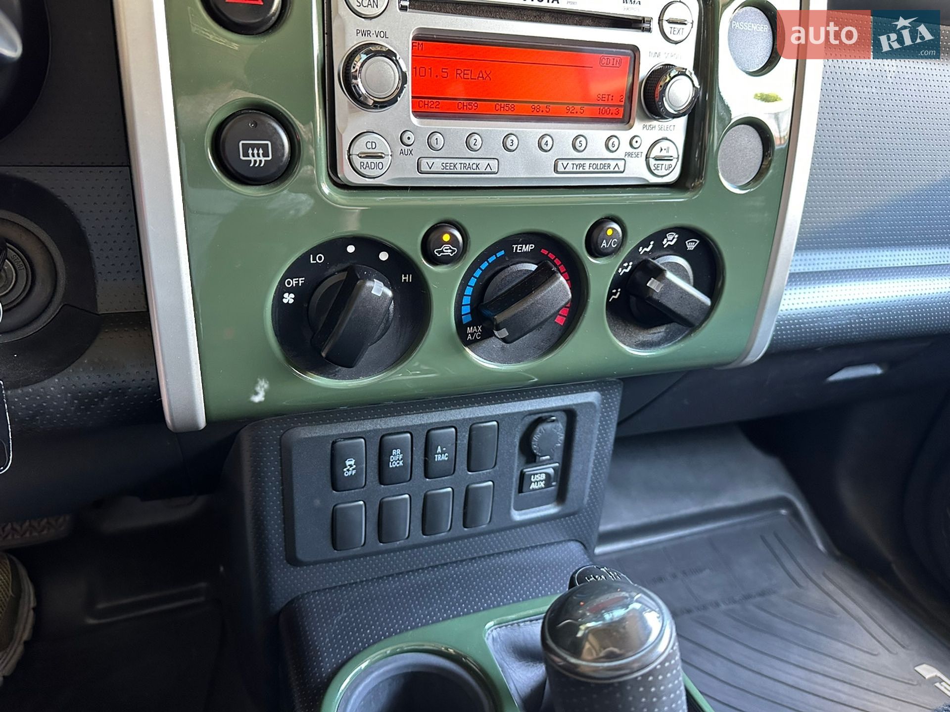 Toyota FJ Cruiser 2012 VIN JTEBU4BF9CK143264 фото оголошення 38 з 40