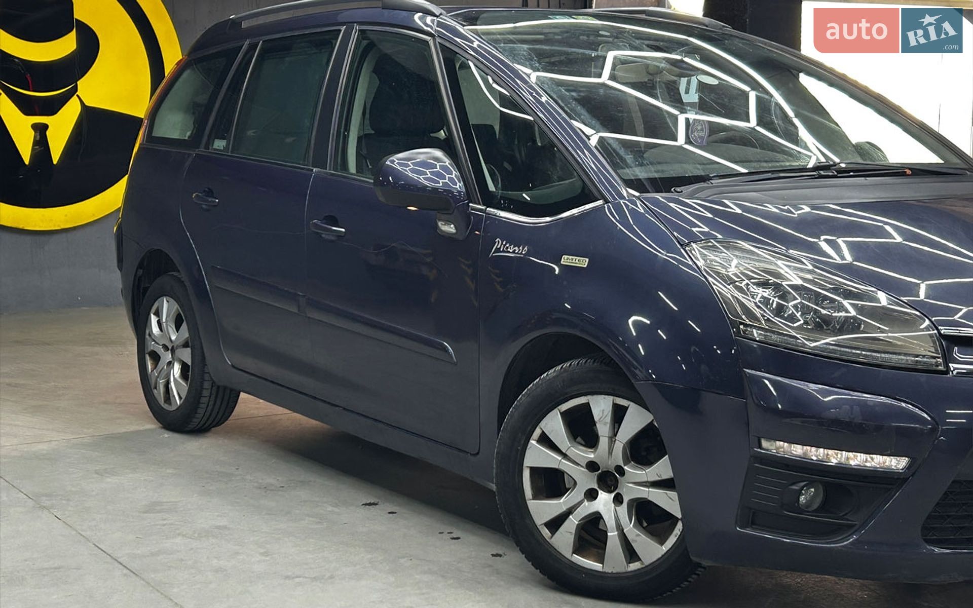 Citroen C4 Picasso 2011 VIN VF7UARHB8BJ688560 фото оголошення 2 з 20