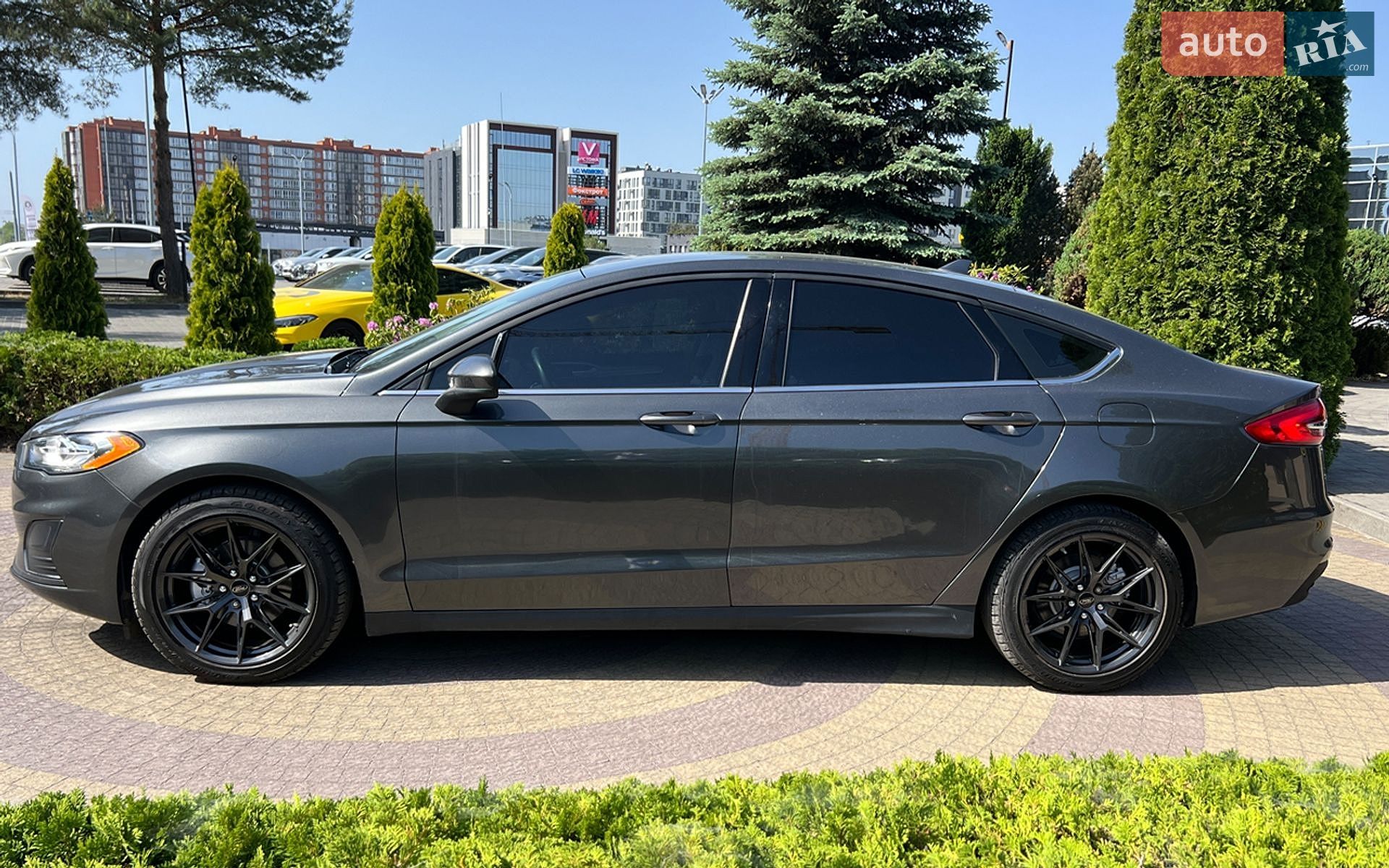 Ford Fusion 2020 VIN 3FA6P0G71LR197358 фото оголошення 4 з 24