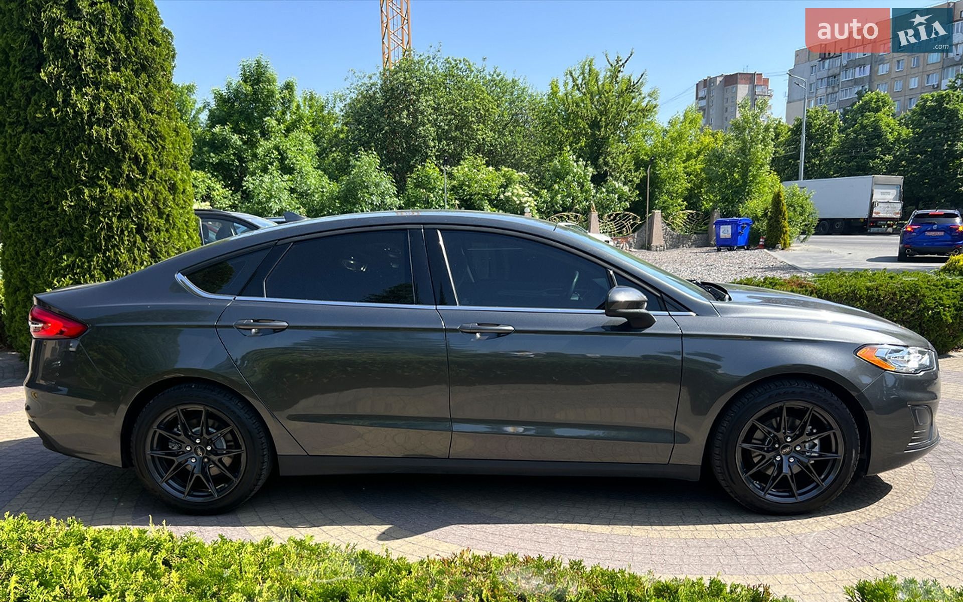 Ford Fusion 2020 VIN 3FA6P0G71LR197358 фото оголошення 8 з 24