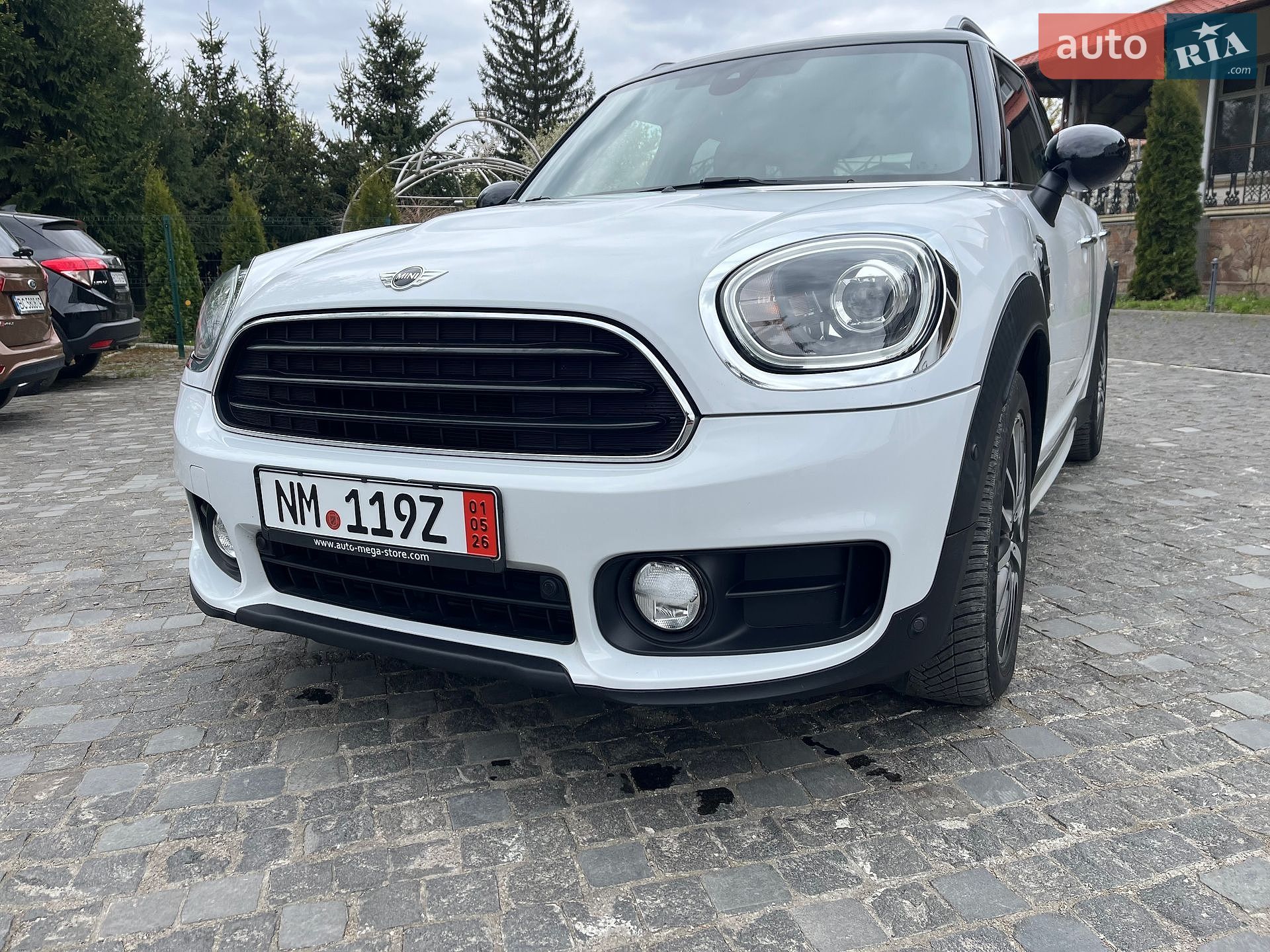 MINI Countryman 2017 VIN WMWYT910X03D77107 фото оголошення 21 з 84