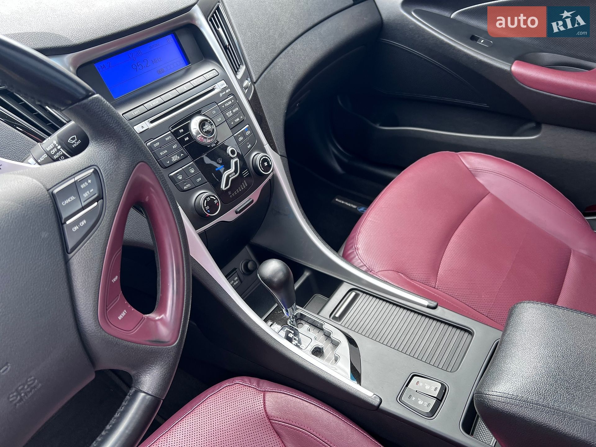 Hyundai Sonata 2011 VIN KMHEC41CBBA273191 фото оголошення 47 з 62
