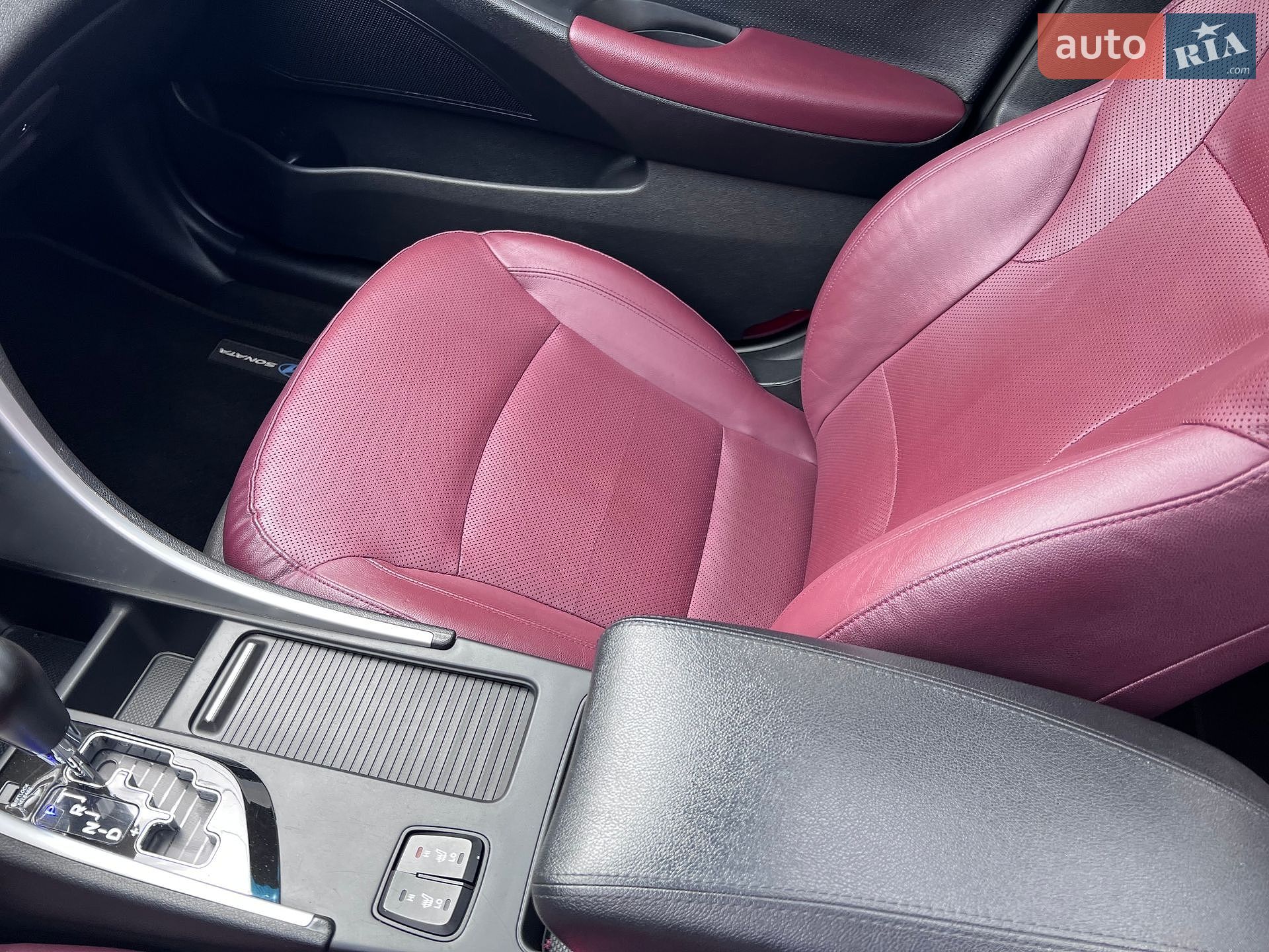Hyundai Sonata 2011 VIN KMHEC41CBBA273191 фото оголошення 48 з 62