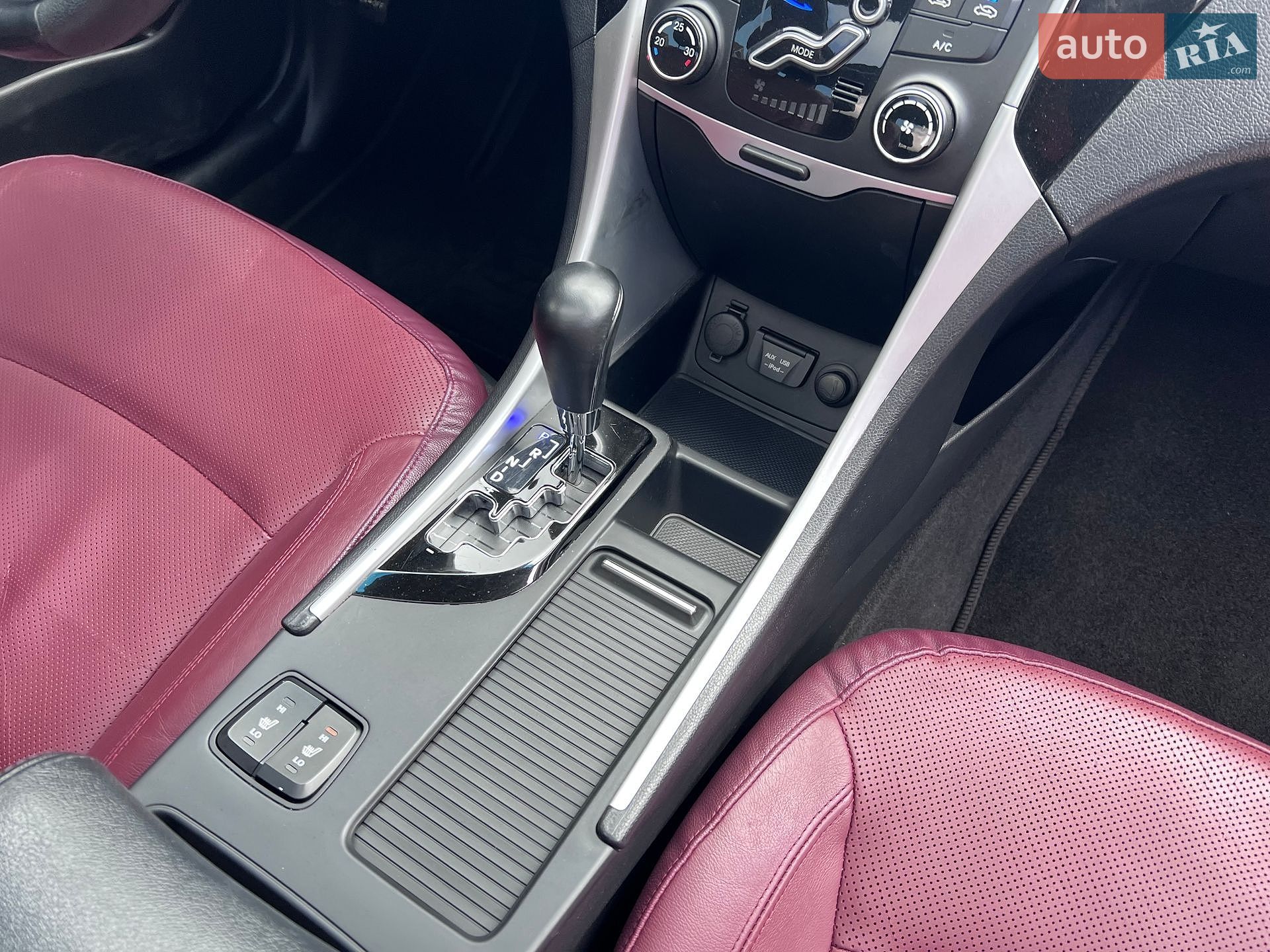 Hyundai Sonata 2011 VIN KMHEC41CBBA273191 фото оголошення 52 з 62