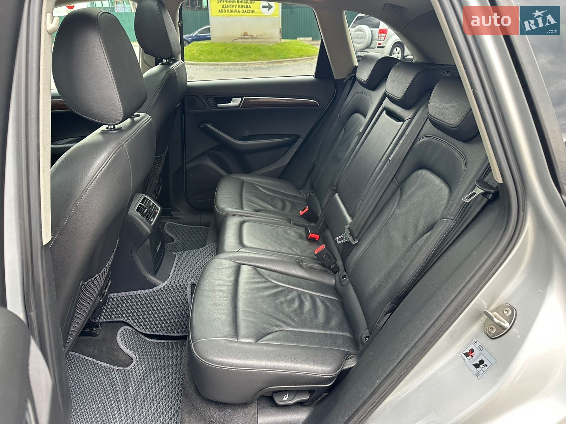 Audi Q5 2010 VIN WA1LKAFP5AA088406 фото оголошення 20 з 42