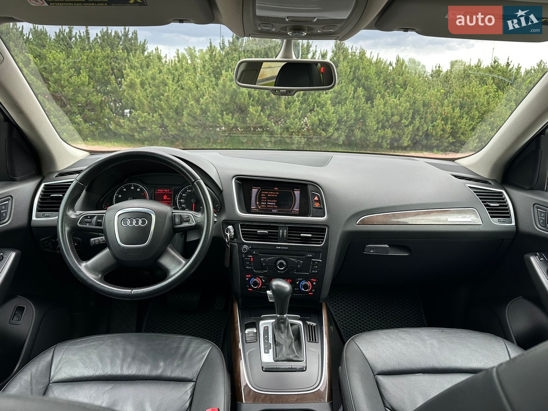 Audi Q5 2010 VIN WA1LKAFP5AA088406 фото оголошення 28 з 42