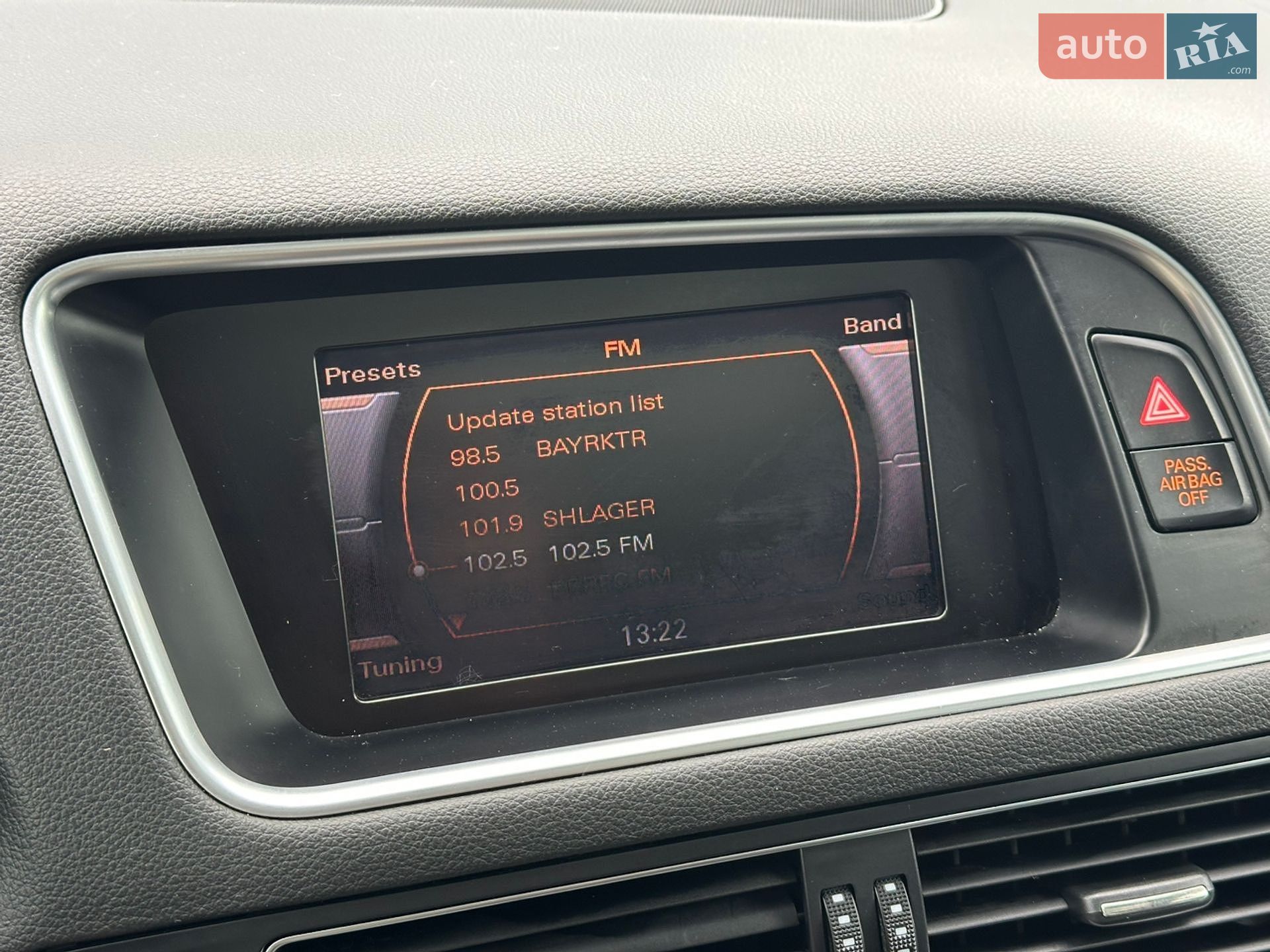 Audi Q5 2010 VIN WA1LKAFP5AA088406 фото оголошення 38 з 42