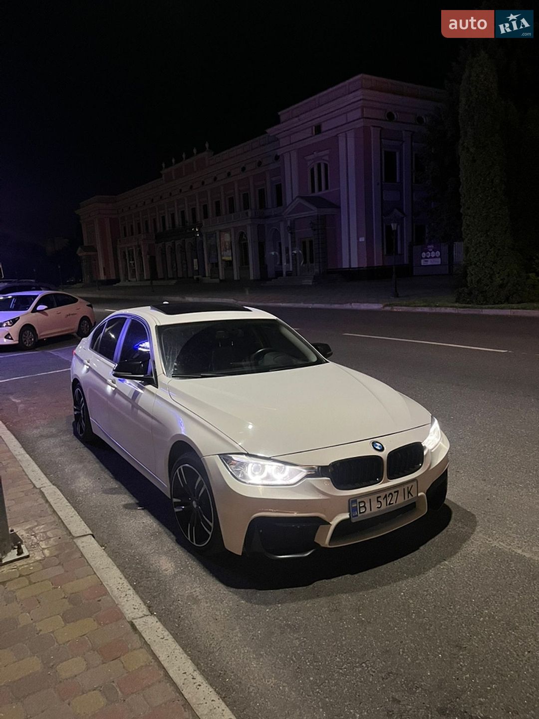 BMW 3 Series 2015 VIN WBA3A5G52FNS89819 фото оголошення 3 з 28