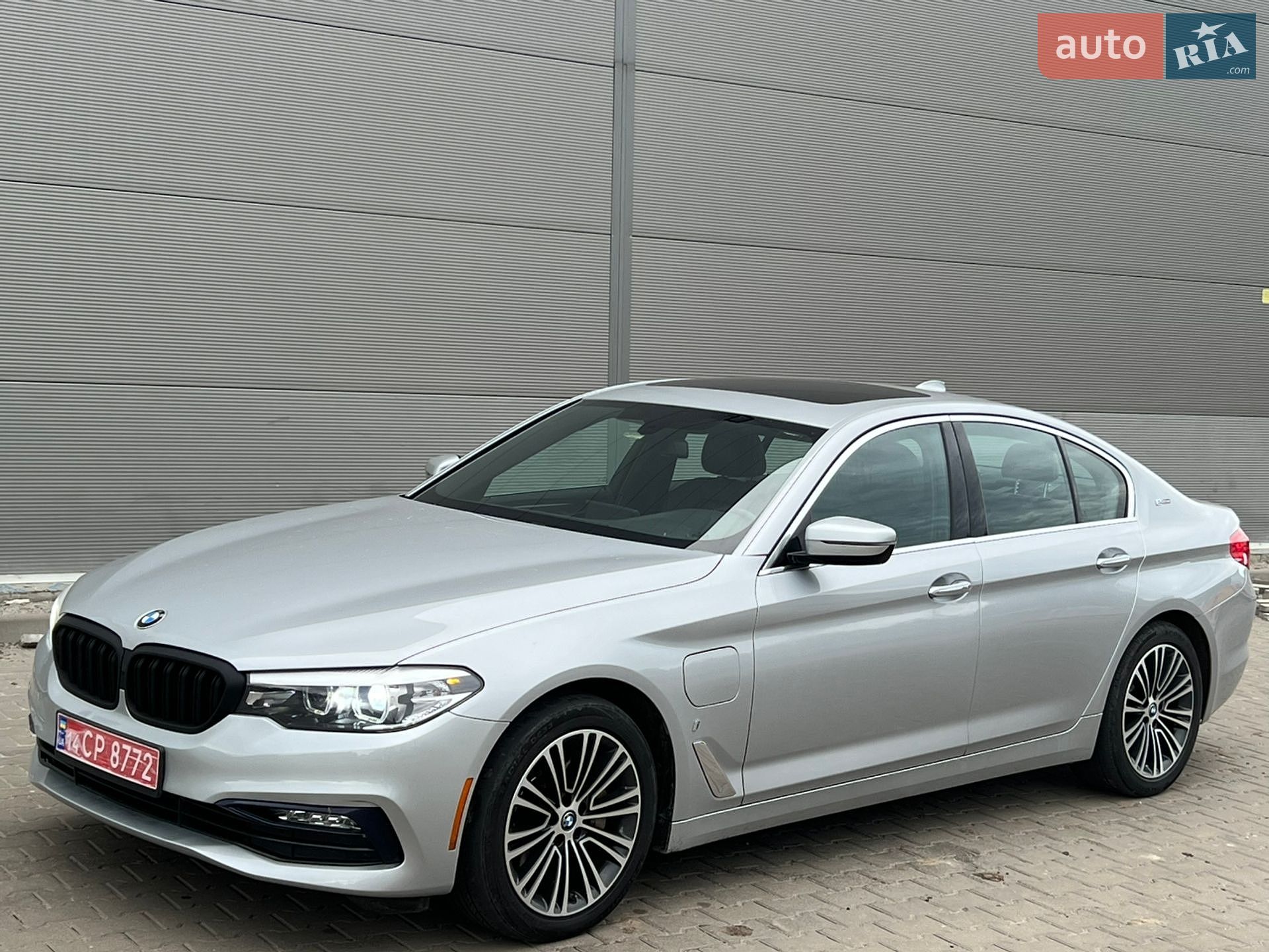 BMW 5 Series 2018 VIN WBAJA9C53JB251711 фото оголошення 3 з 23