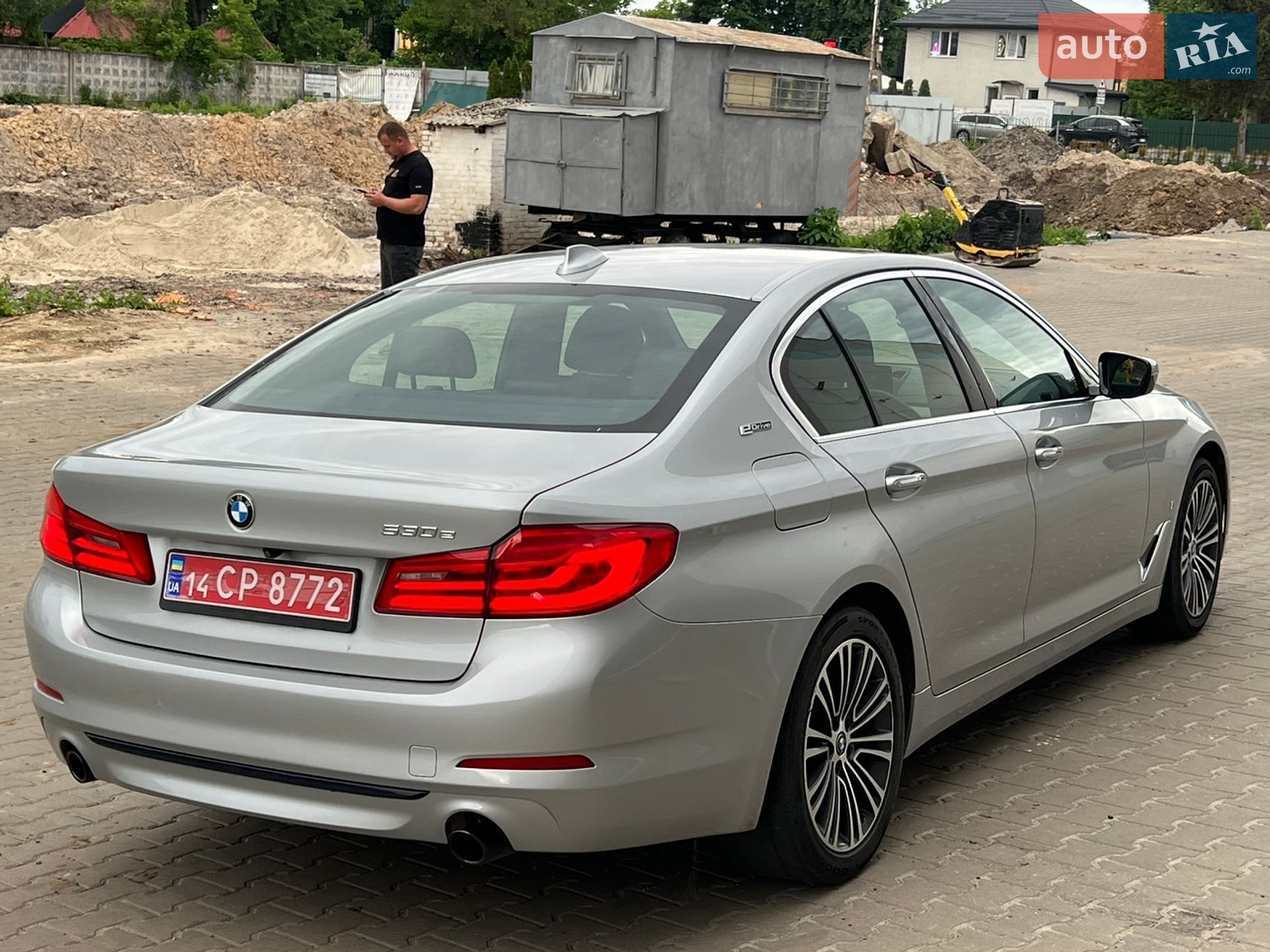 BMW 5 Series 2018 VIN WBAJA9C53JB251711 фото оголошення 8 з 23