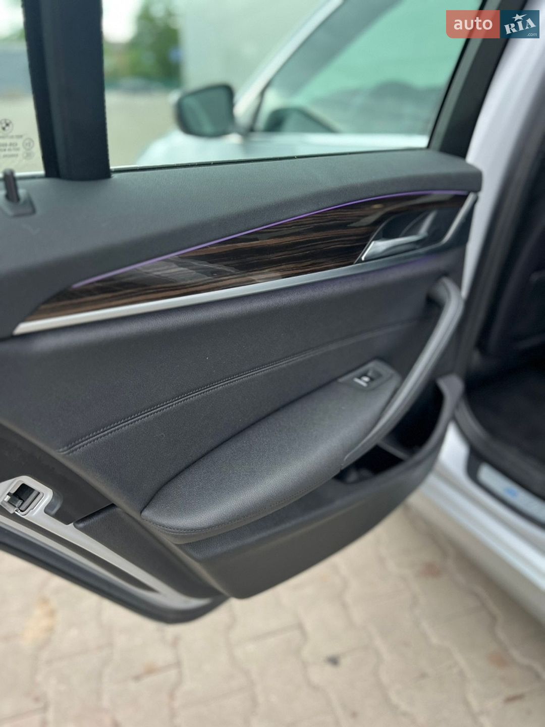 BMW 5 Series 2018 VIN WBAJA9C53JB251711 фото оголошення 15 з 23