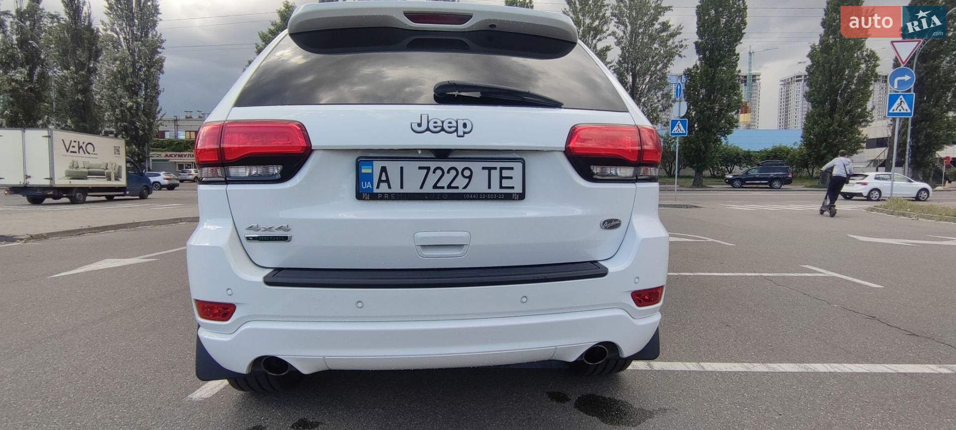 Jeep Grand Cherokee 2019 VIN 1C4RJFCM6KC837200 фото оголошення 10 з 25