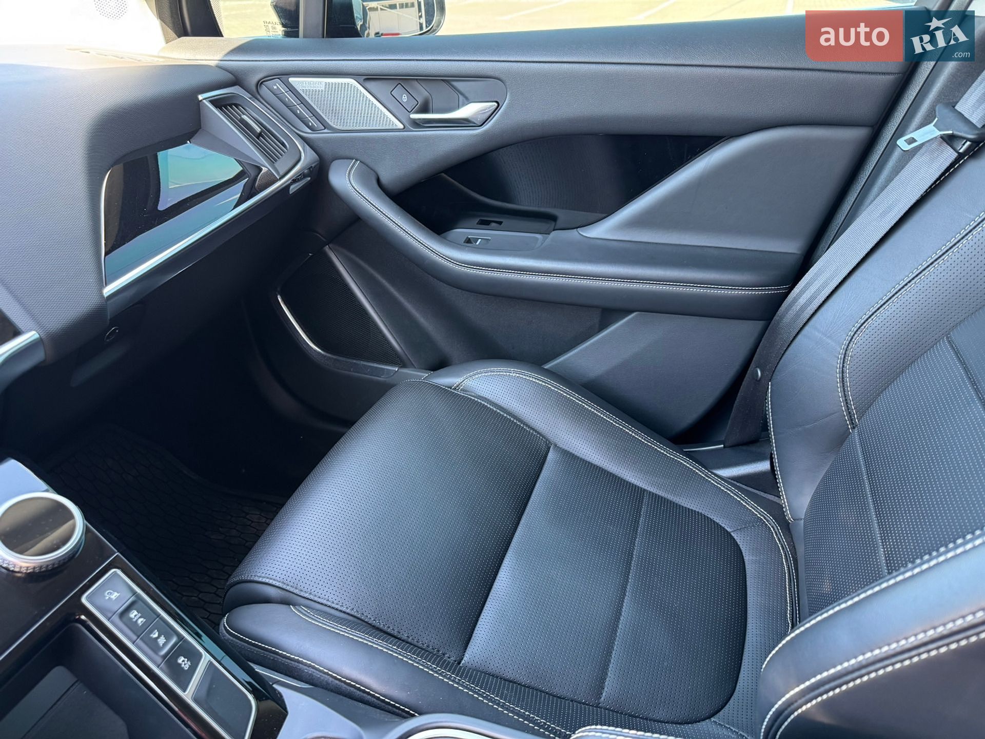 Jaguar I-Pace 2019 VIN SADHA2B14L1F87911 фото оголошення 9 з 10