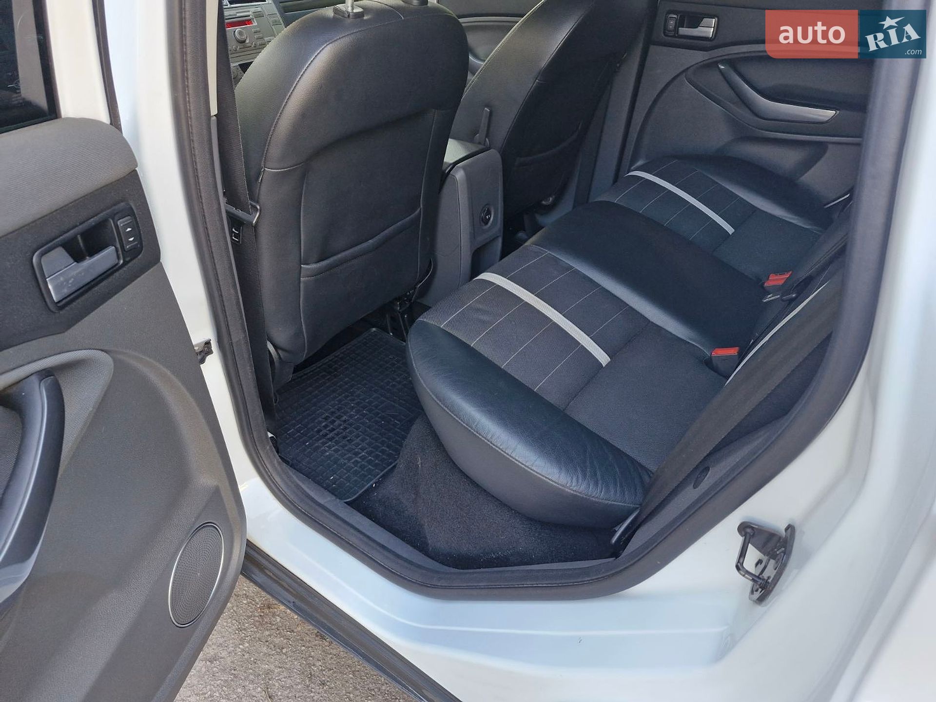 Ford Kuga 2010 VIN WF0RXXGCDRAA79745 фото оголошення 12 з 15