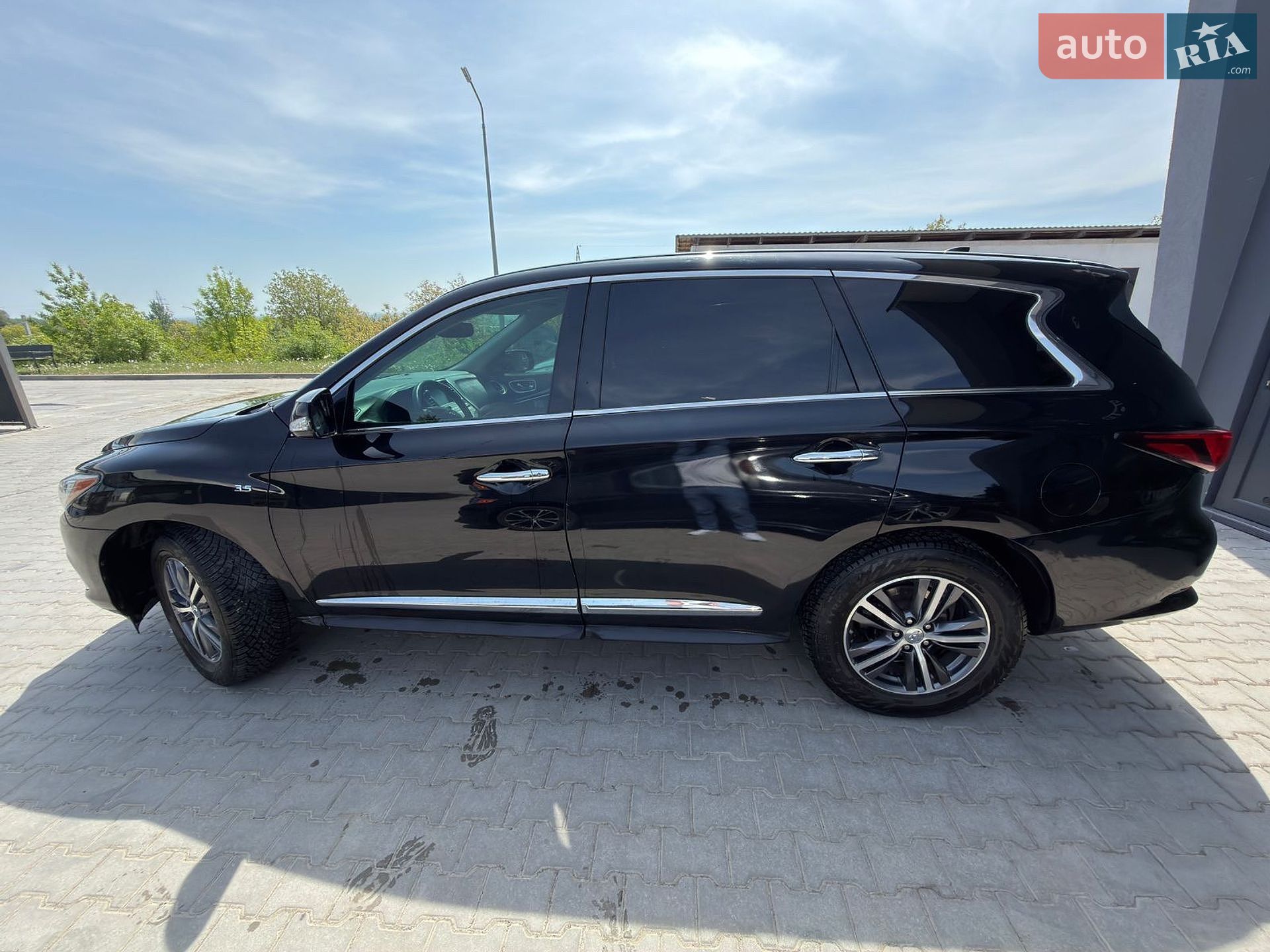 Infiniti QX60 2018 VIN 5N1DL0MM6JC518308 фото оголошення 7 з 16