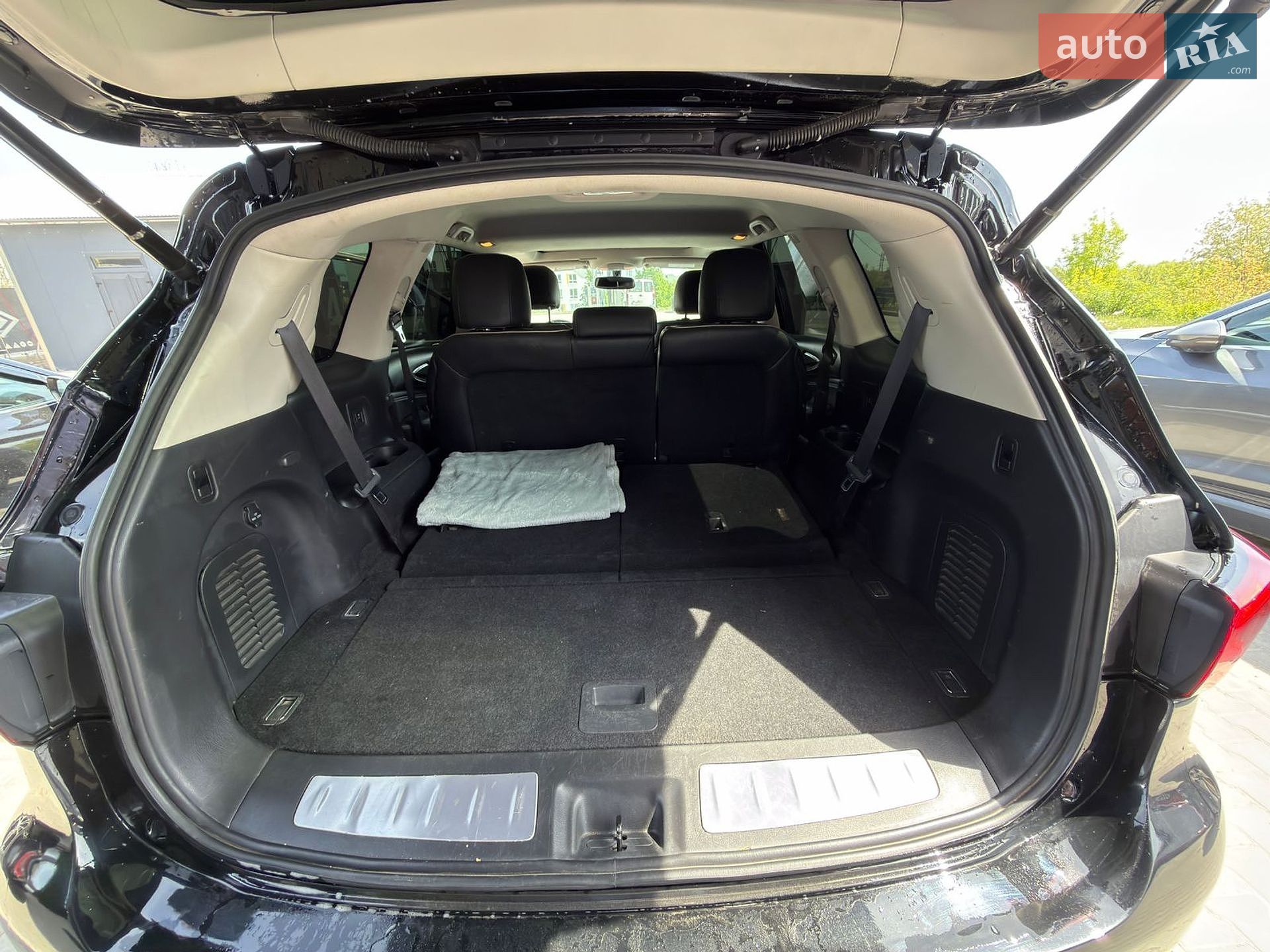 Infiniti QX60 2018 VIN 5N1DL0MM6JC518308 фото оголошення 15 з 16