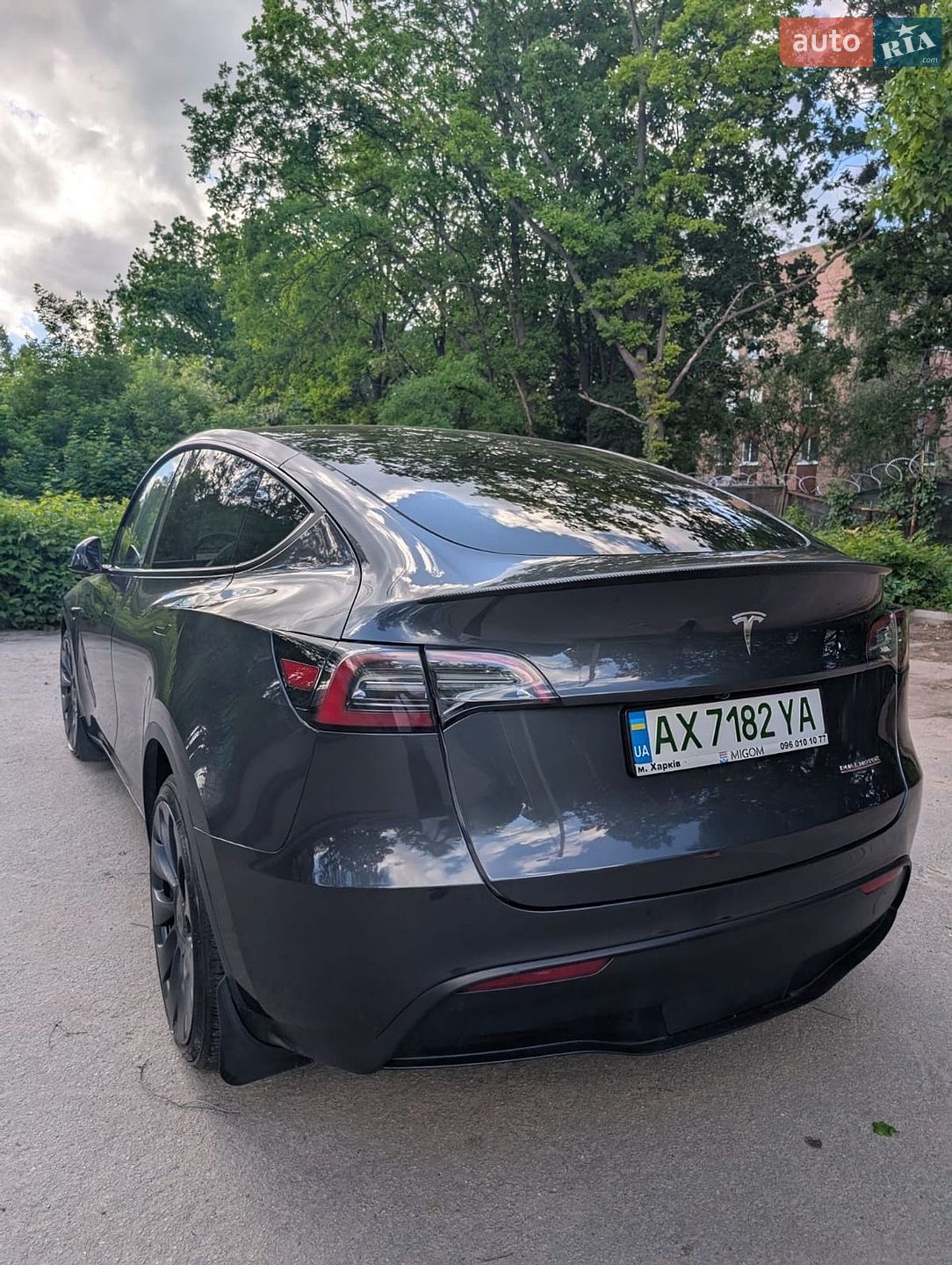 Tesla Model Y 2024 VIN 7SAYGDEF3RA312959 фото оголошення 7 з 26